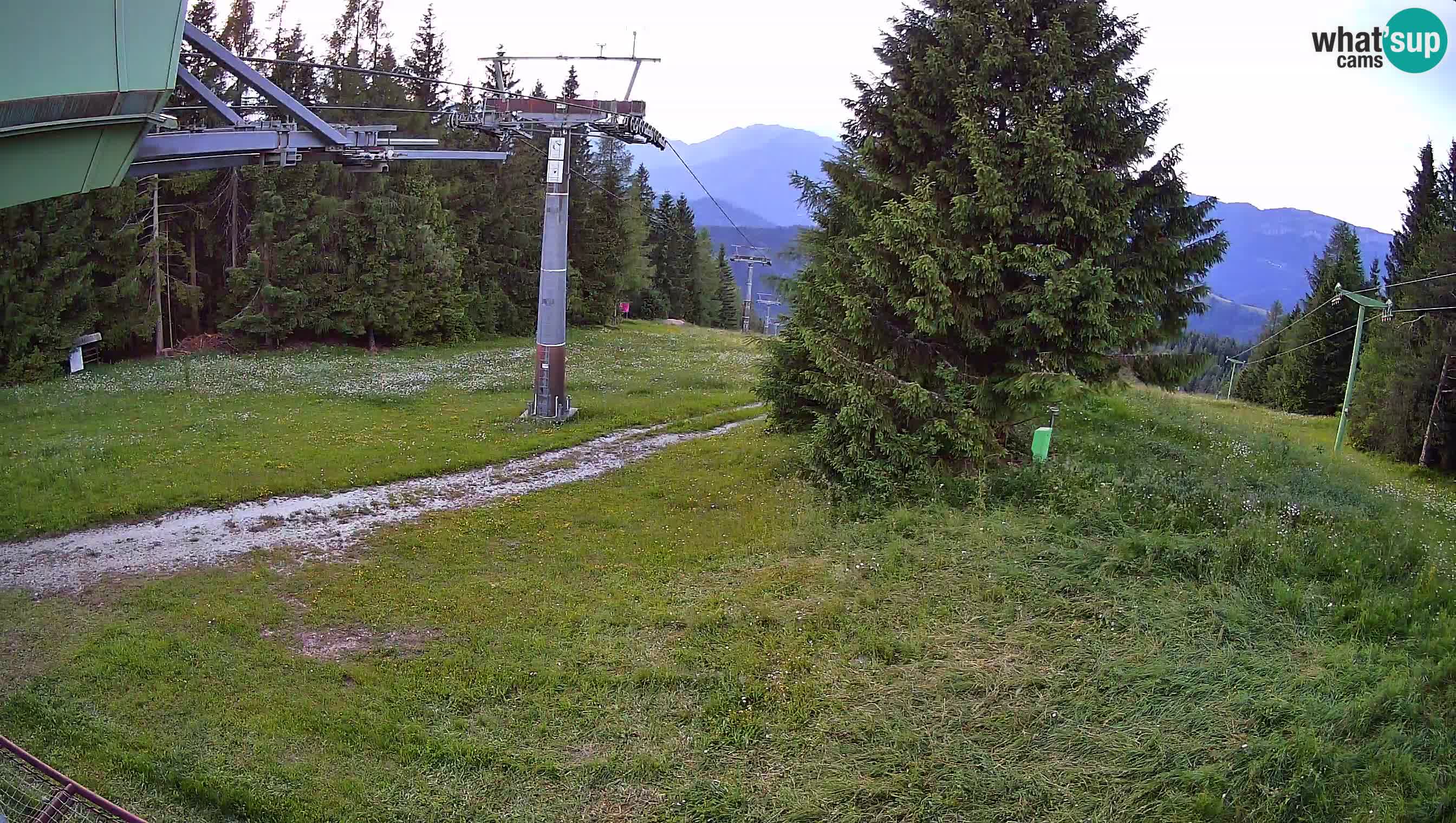 Skijalište Cerkno web kamera Lom – Slovenija
