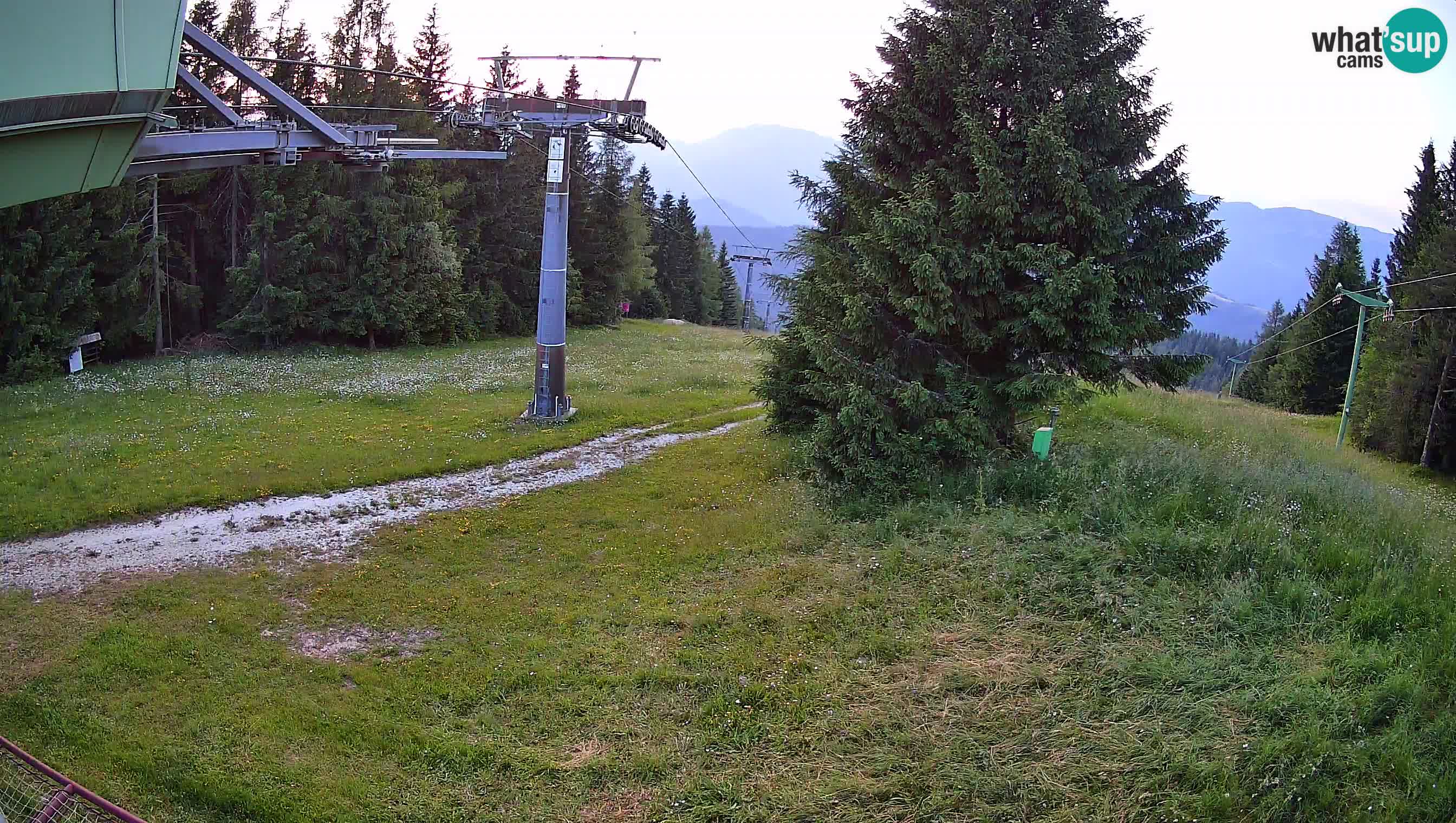 Smušišče Cerkno spletna kamera Lom zgornja proga