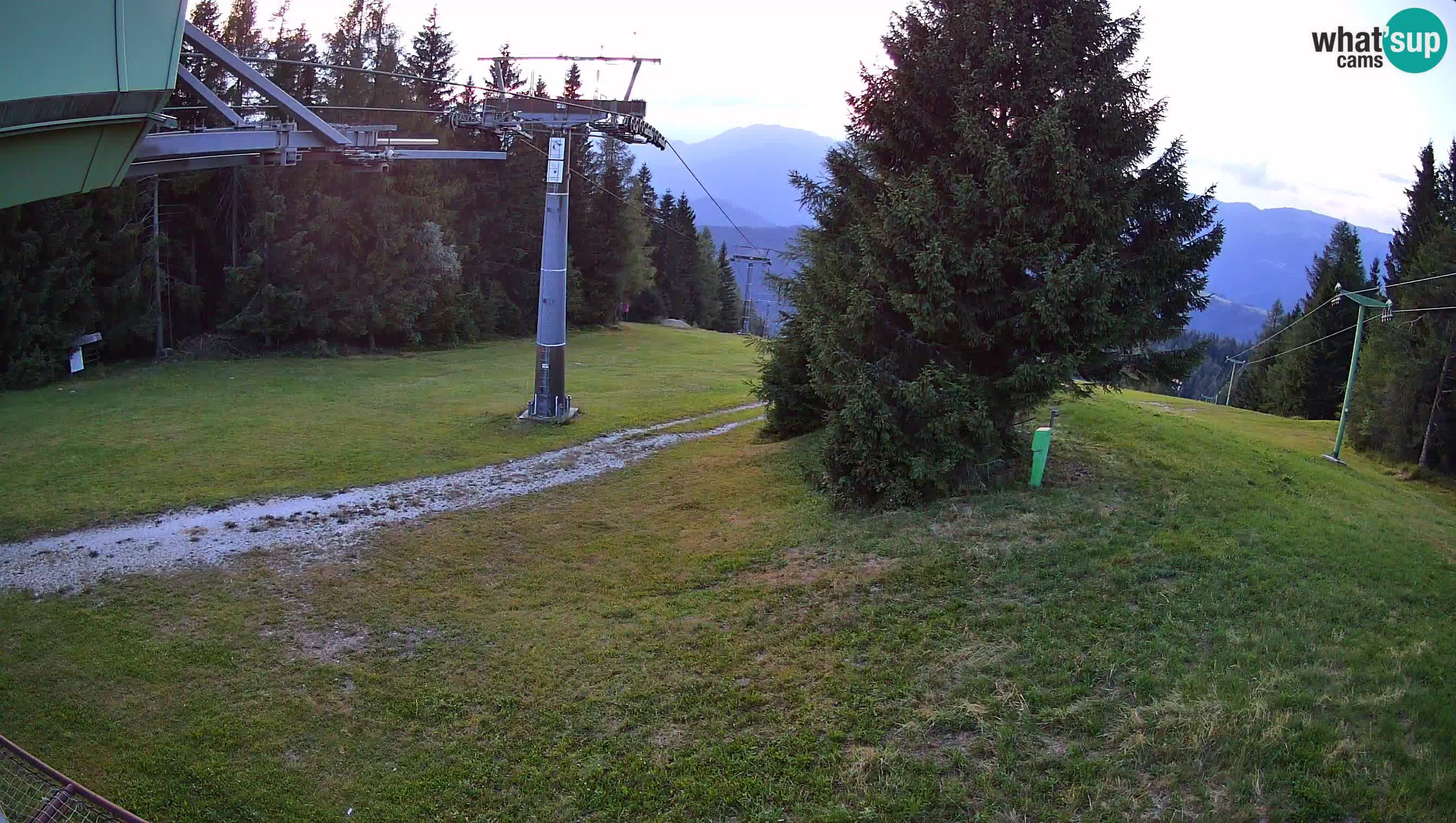 Smušišče Cerkno spletna kamera Lom zgornja proga