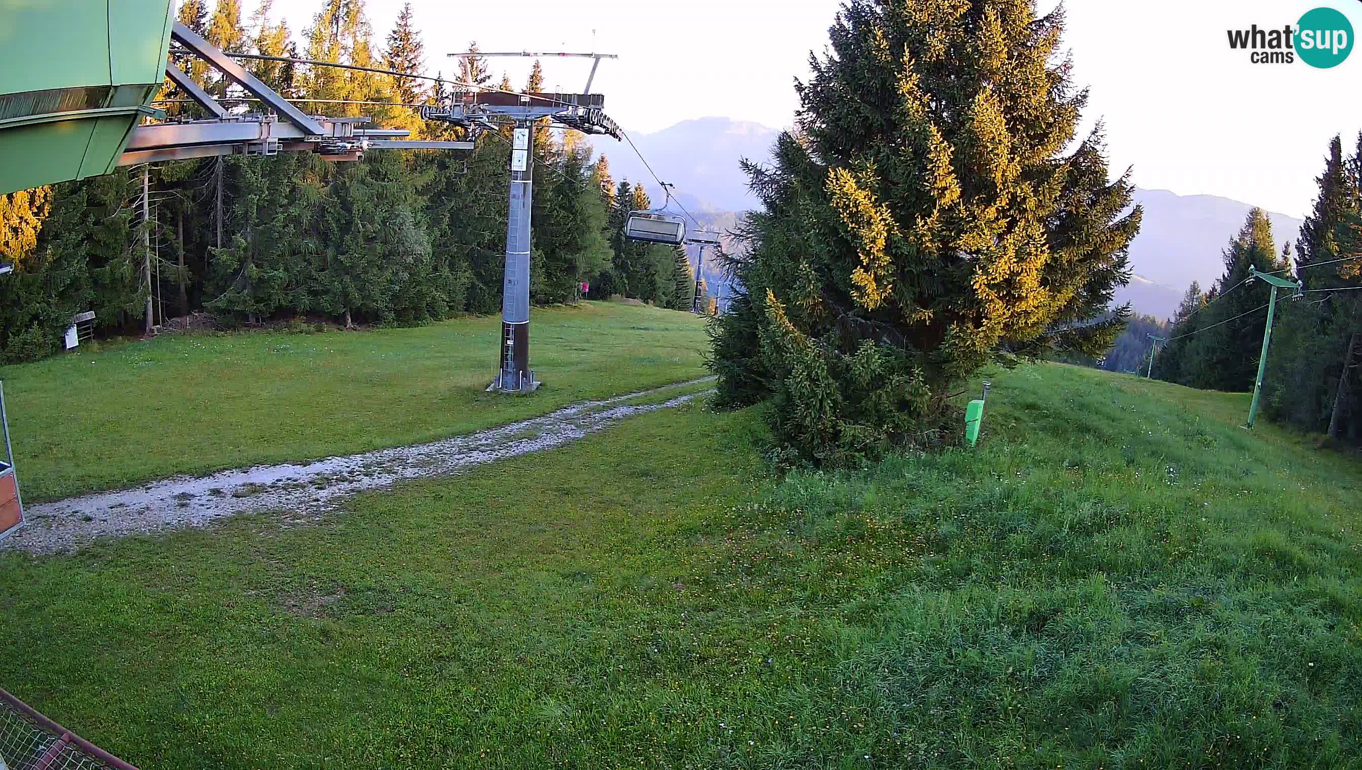 Smušišče Cerkno spletna kamera Lom zgornja proga