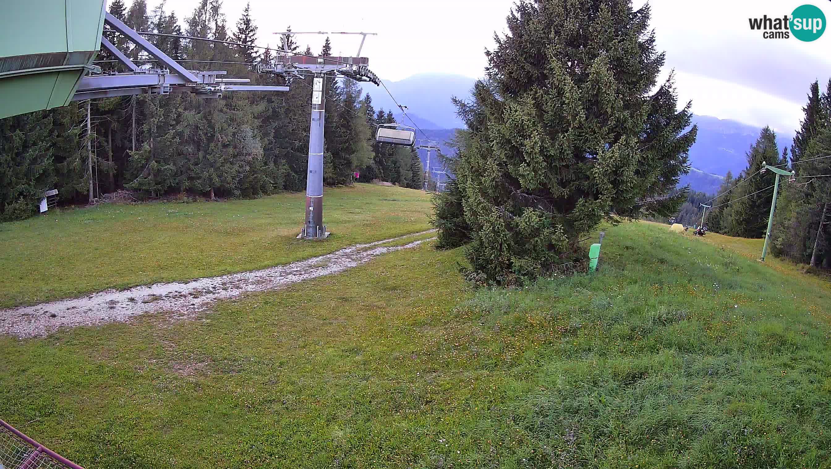 Smušišče Cerkno spletna kamera Lom zgornja proga
