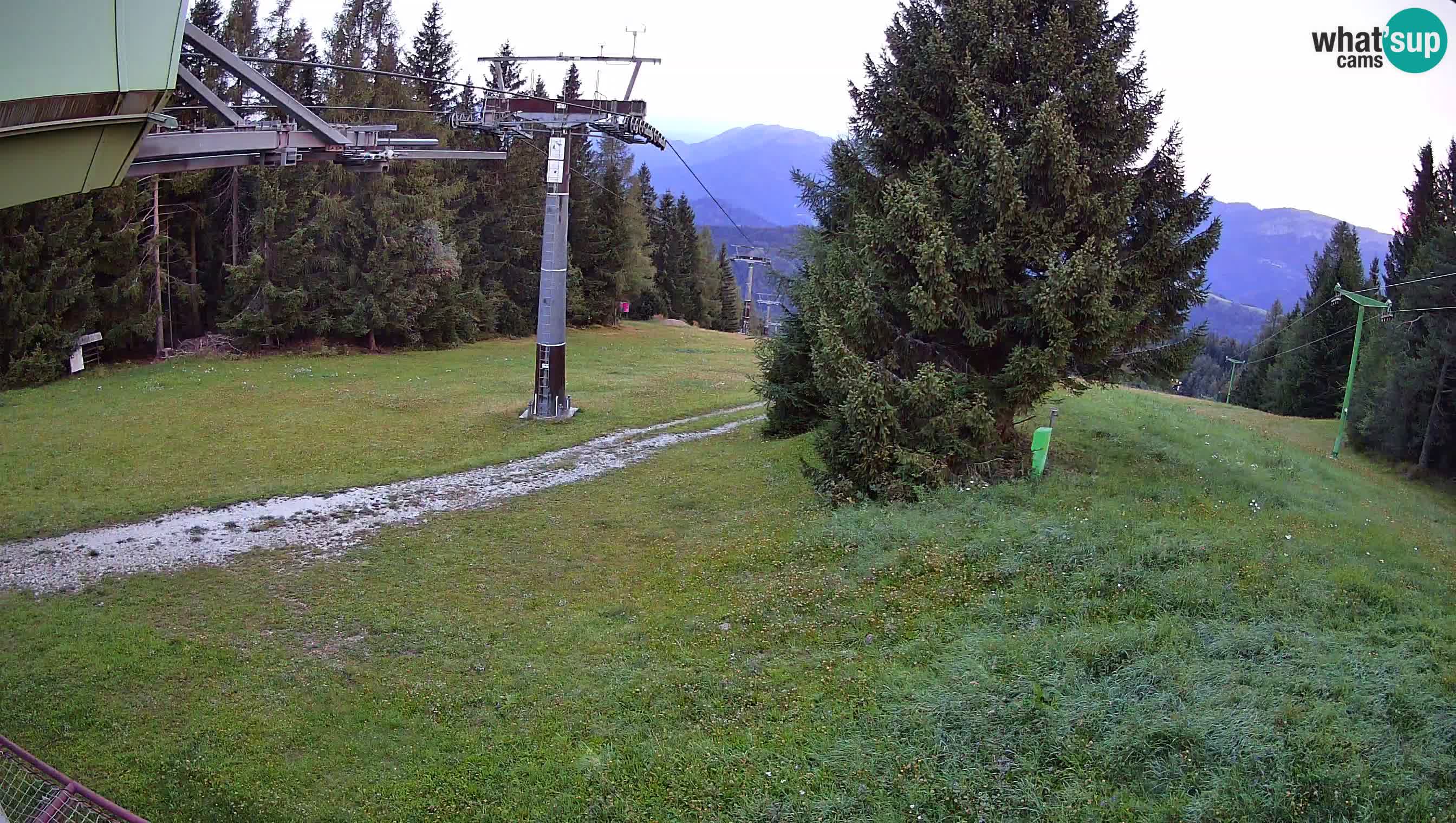Smušišče Cerkno spletna kamera Lom zgornja proga