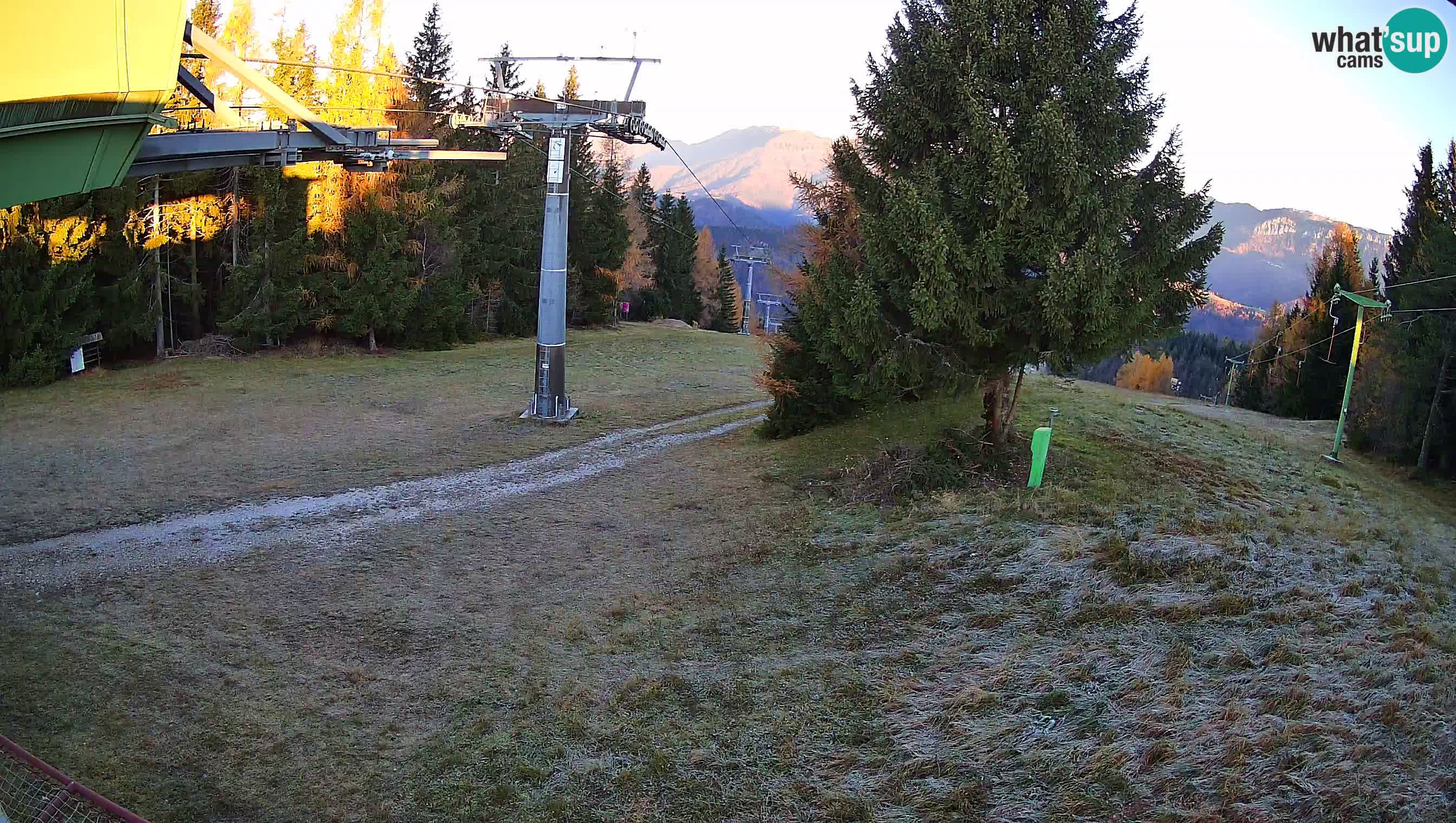 Smušišče Cerkno spletna kamera Lom zgornja proga
