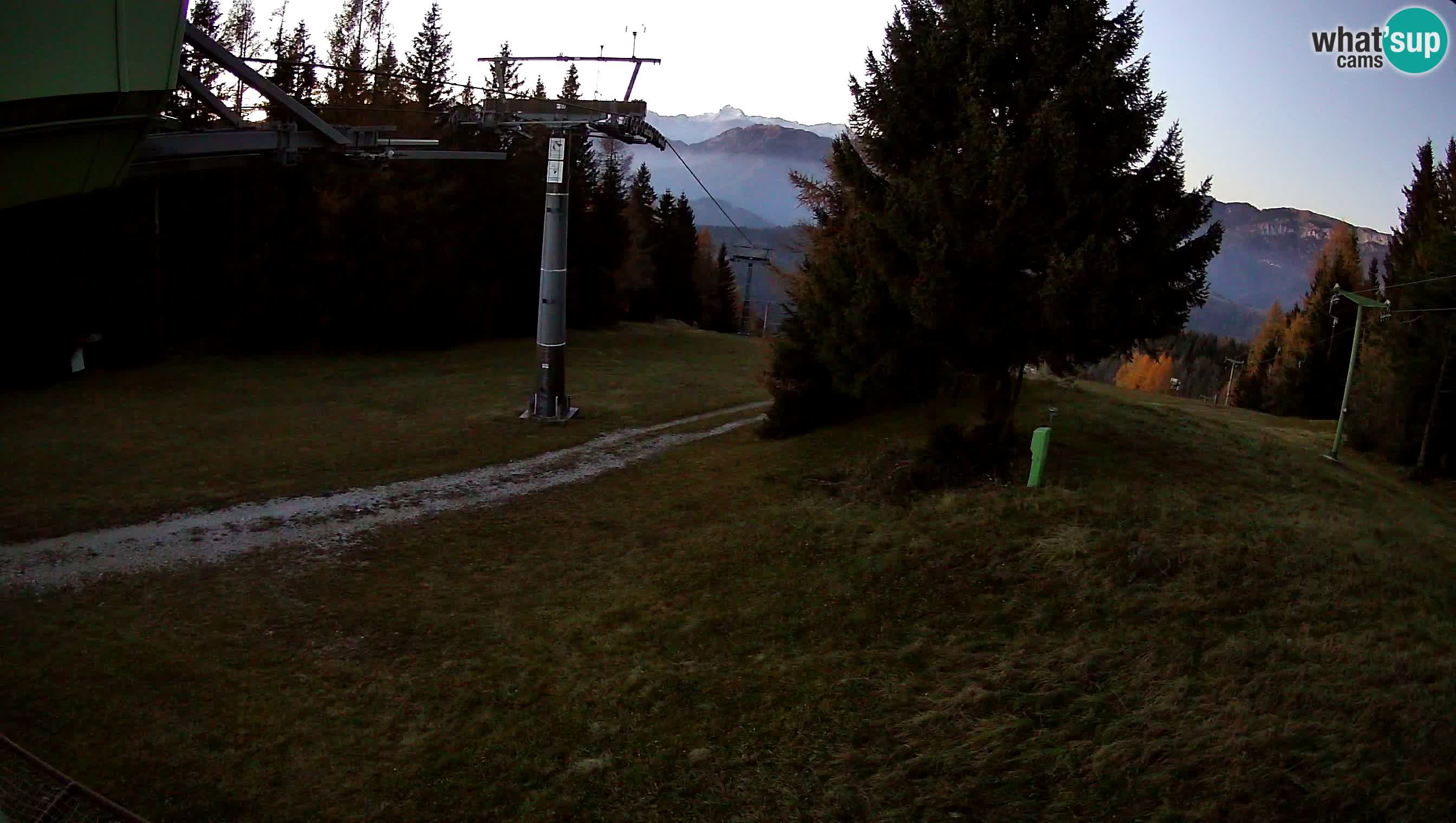 Smušišče Cerkno spletna kamera Lom zgornja proga