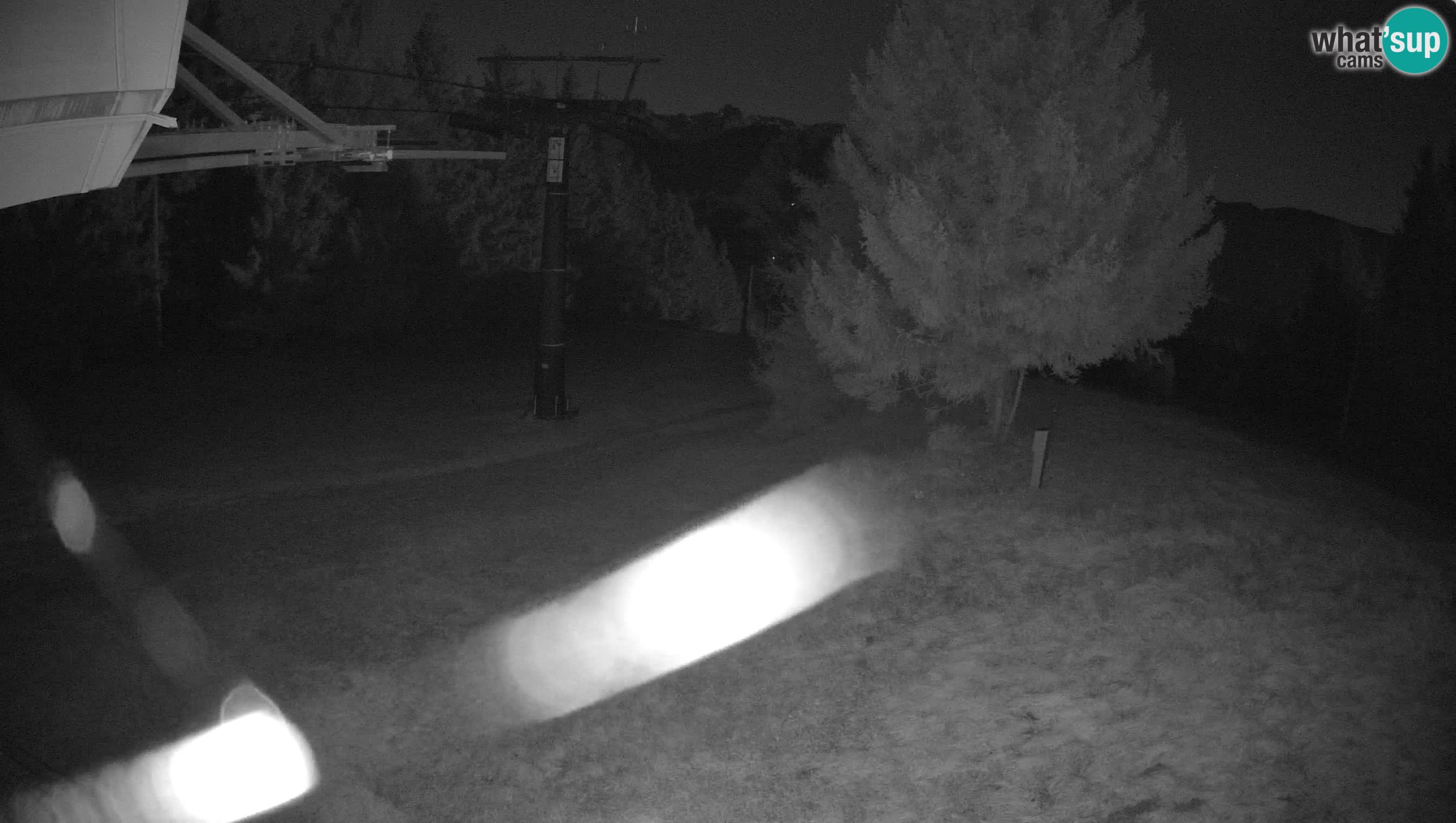 Smušišče Cerkno spletna kamera Lom zgornja proga