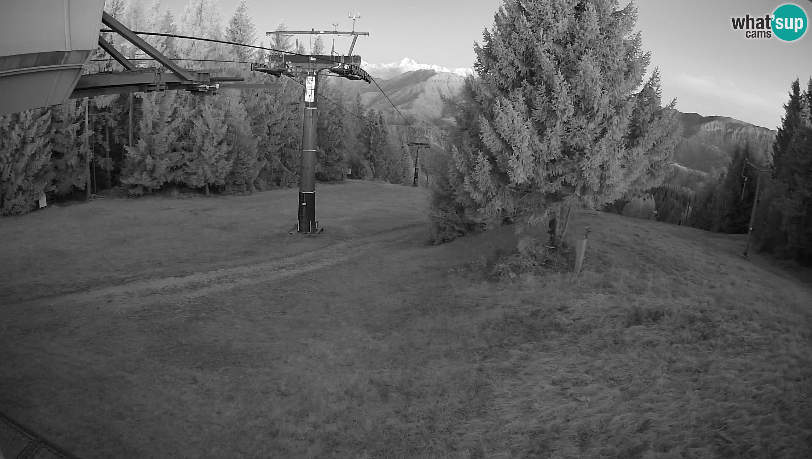 Smušišče Cerkno spletna kamera Lom zgornja proga