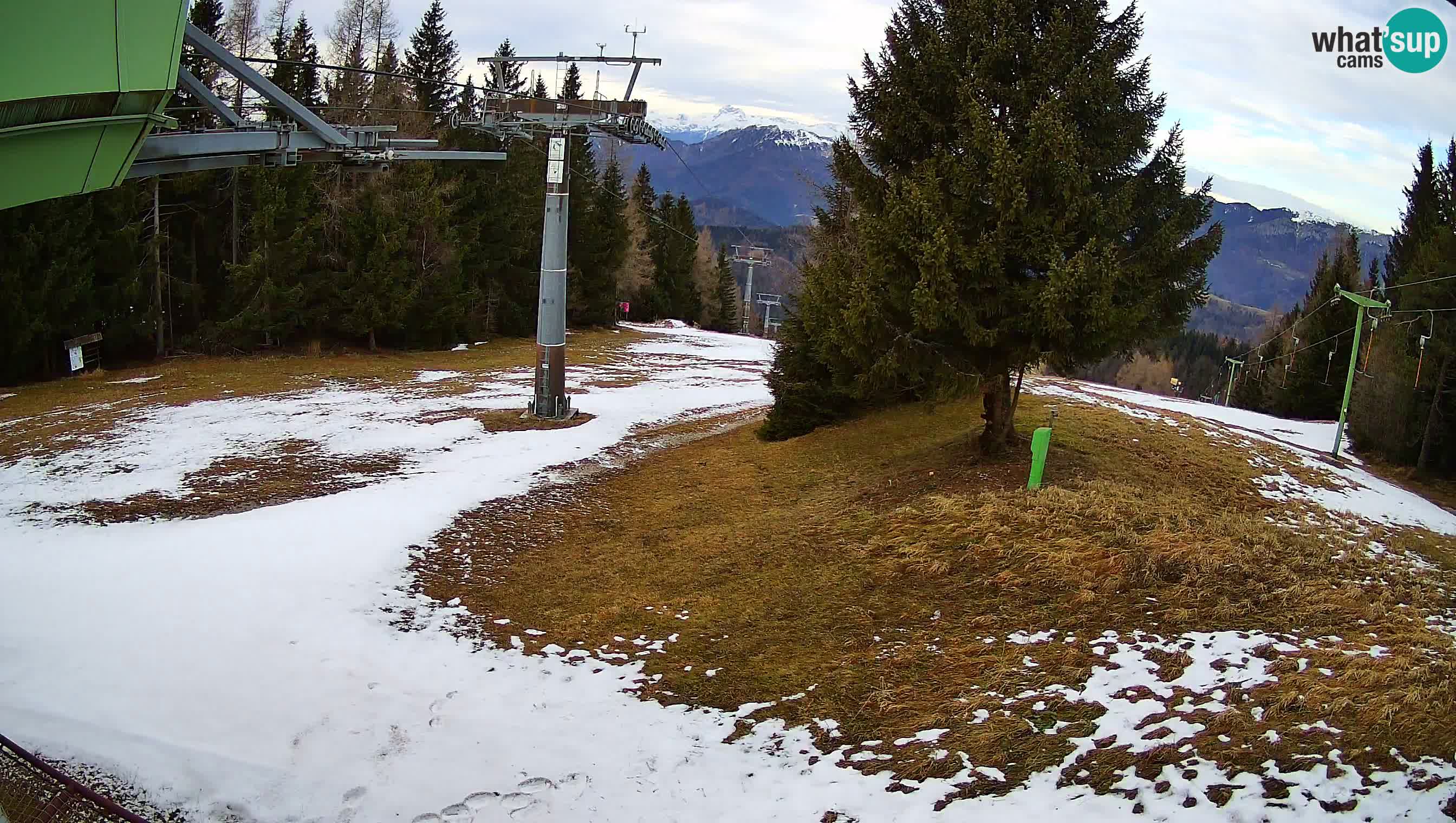 Cámara en vivo Estación de esquí de Cerkno Lom – Eslovenia