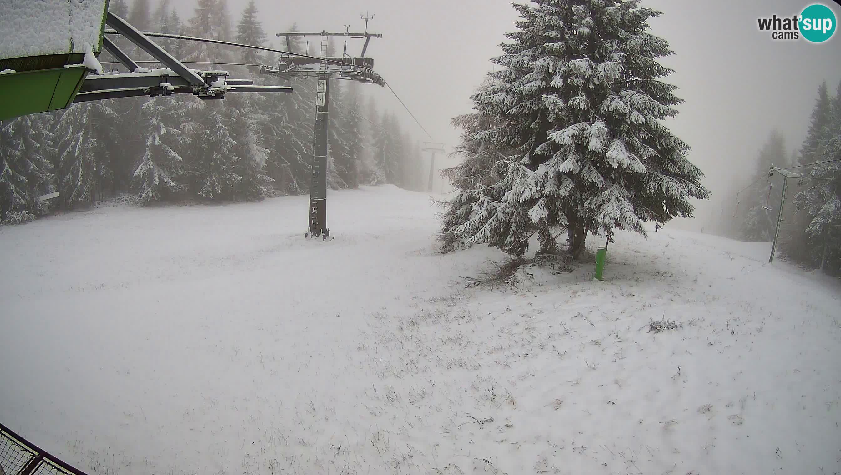 Cámara en vivo Estación de esquí de Cerkno Lom – Eslovenia