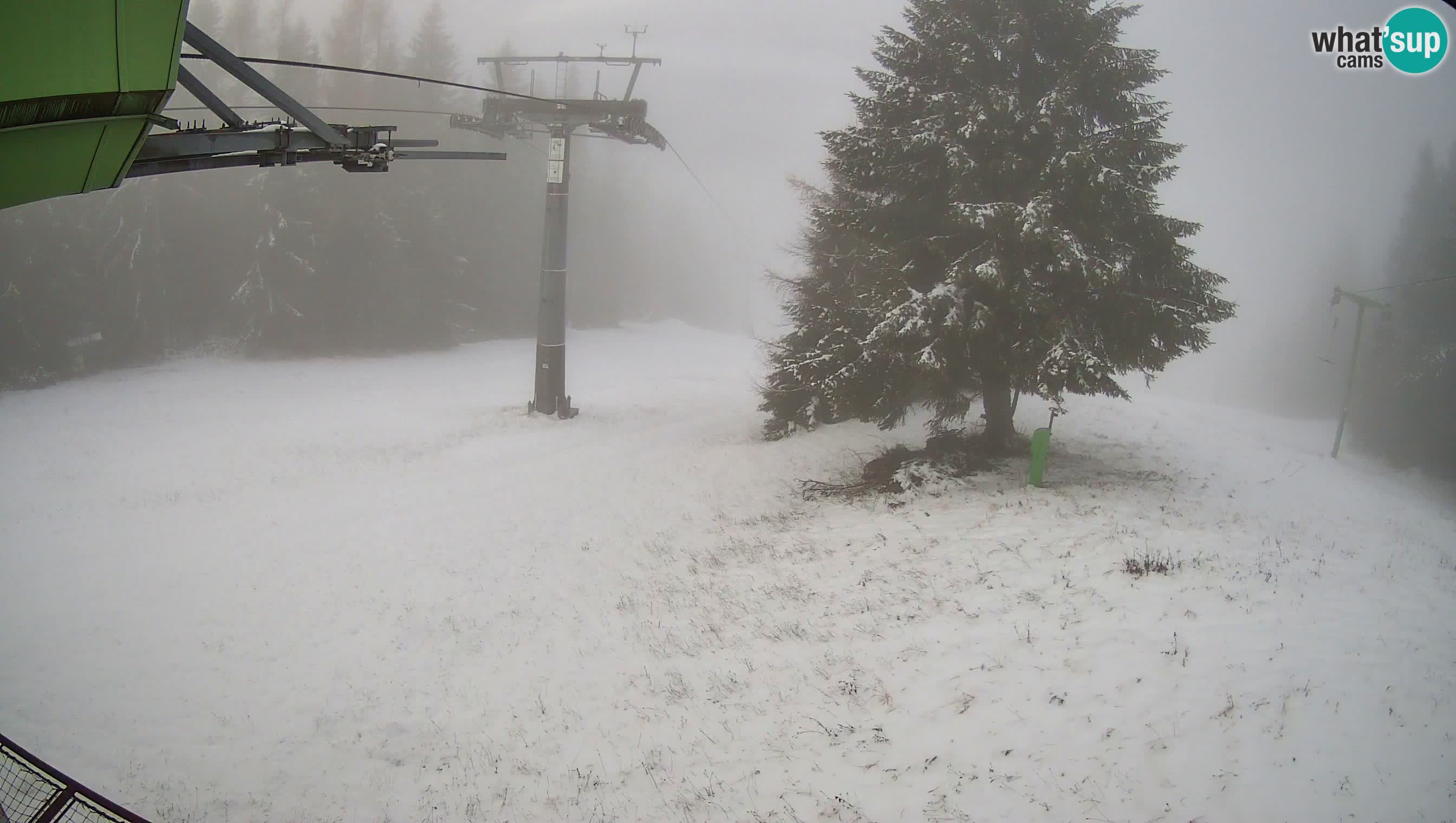 Cámara en vivo Estación de esquí de Cerkno Lom – Eslovenia