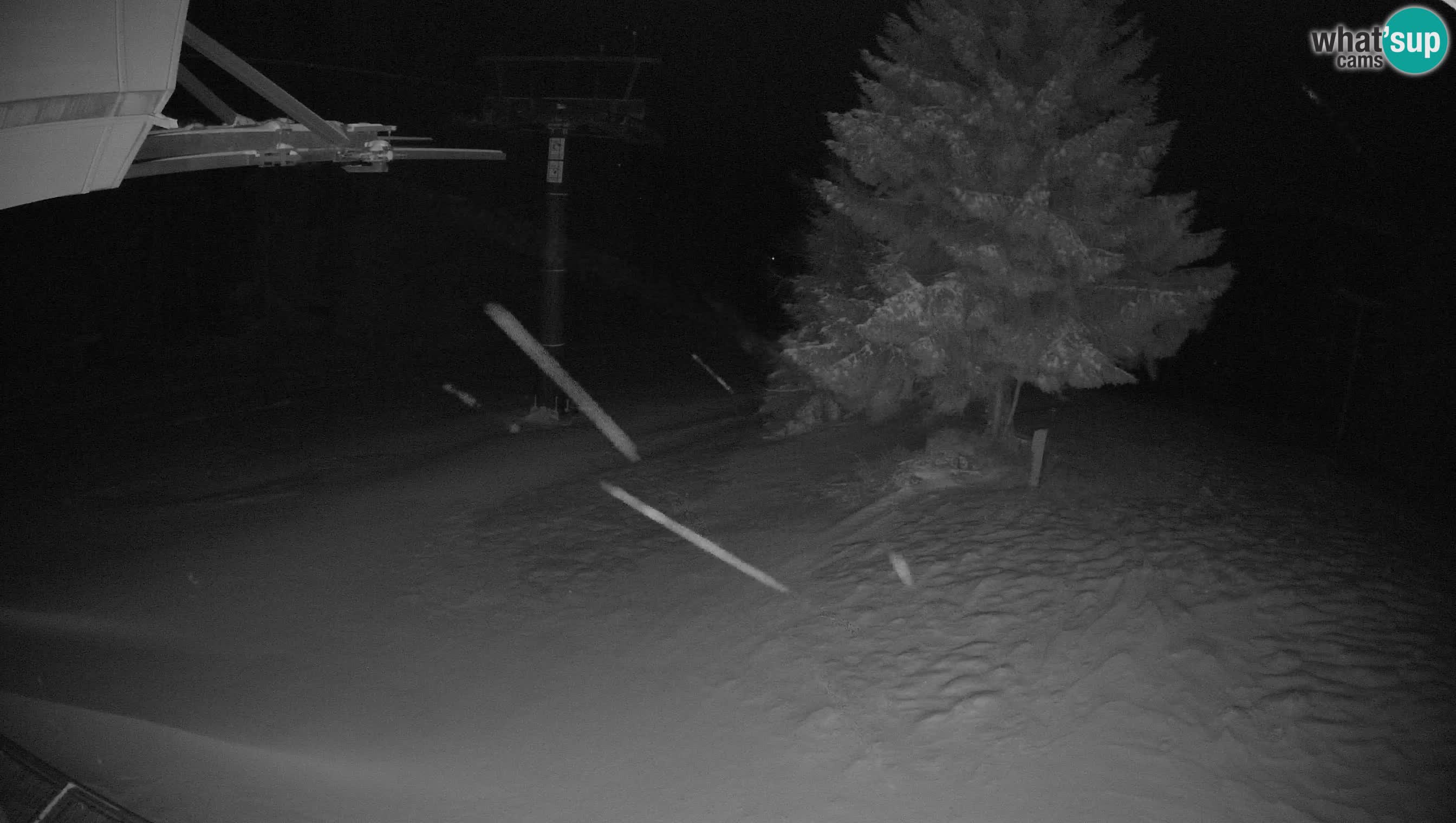 Smušišče Cerkno spletna kamera Lom zgornja proga