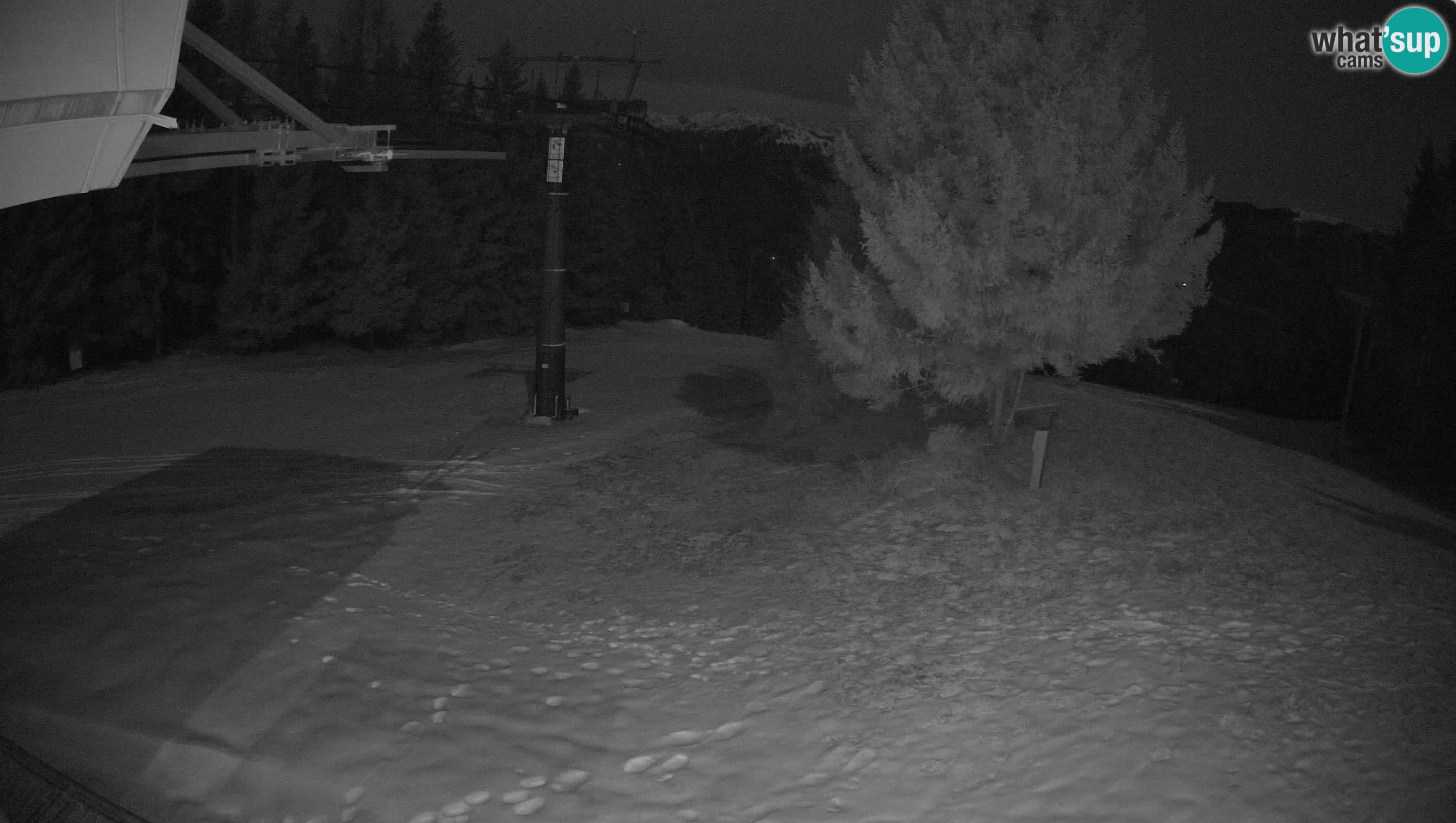 Smušišče Cerkno spletna kamera Lom zgornja proga