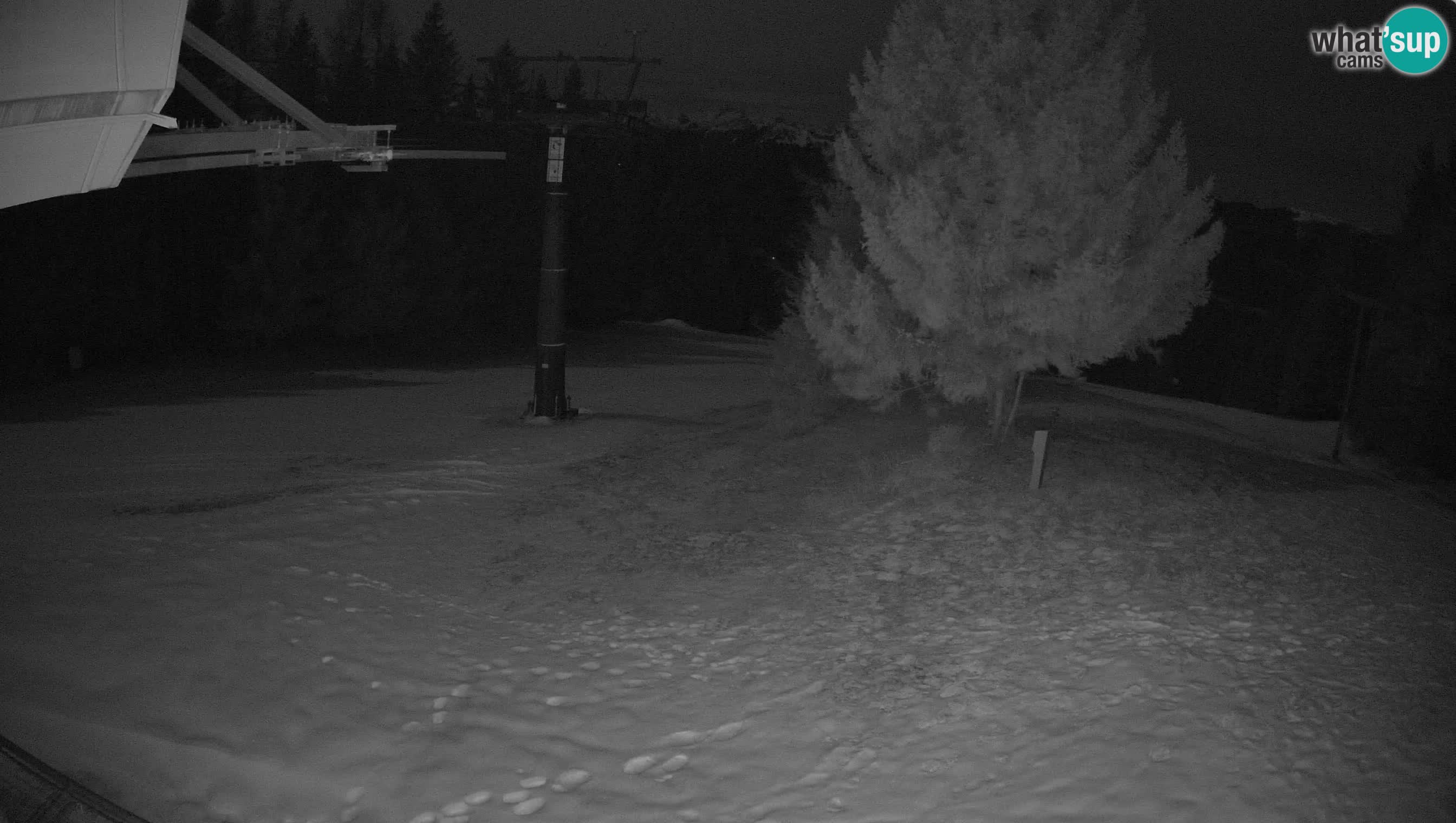 Smušišče Cerkno spletna kamera Lom zgornja proga