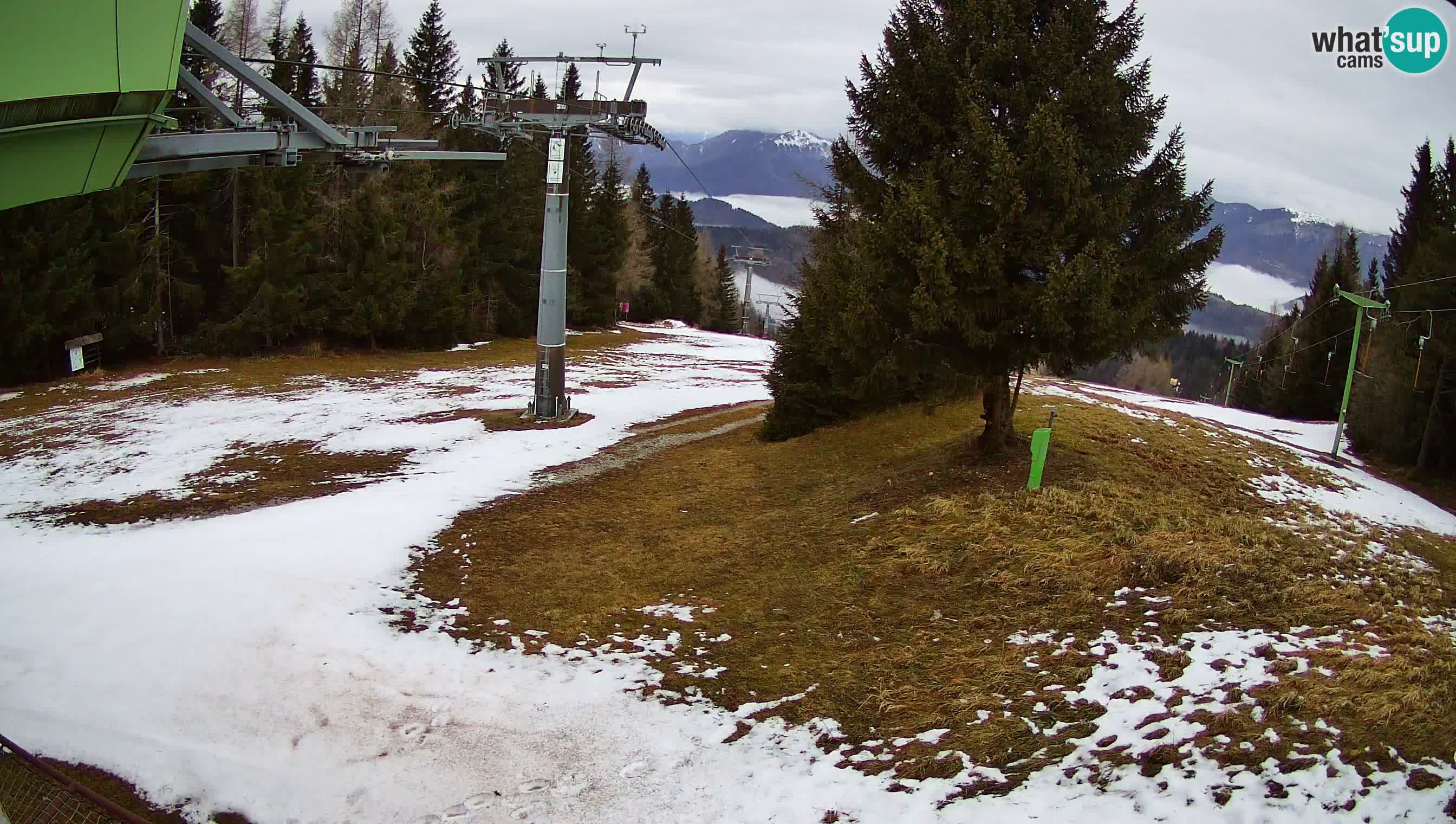 Smušišče Cerkno spletna kamera Lom zgornja proga