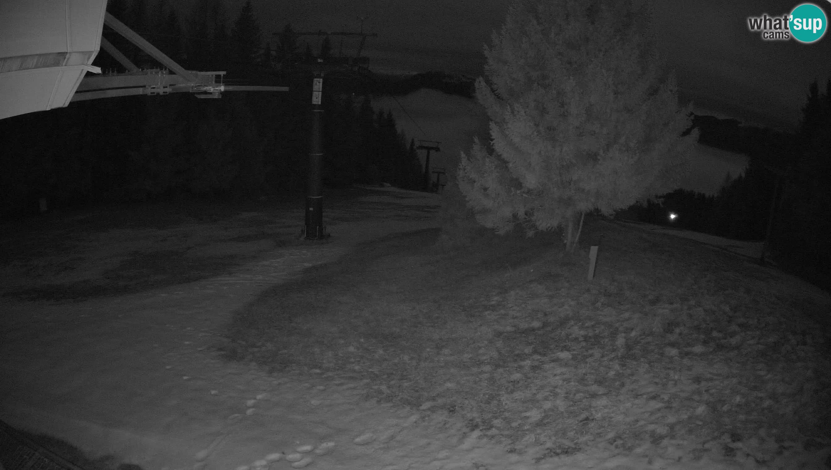 Smušišče Cerkno spletna kamera Lom zgornja proga