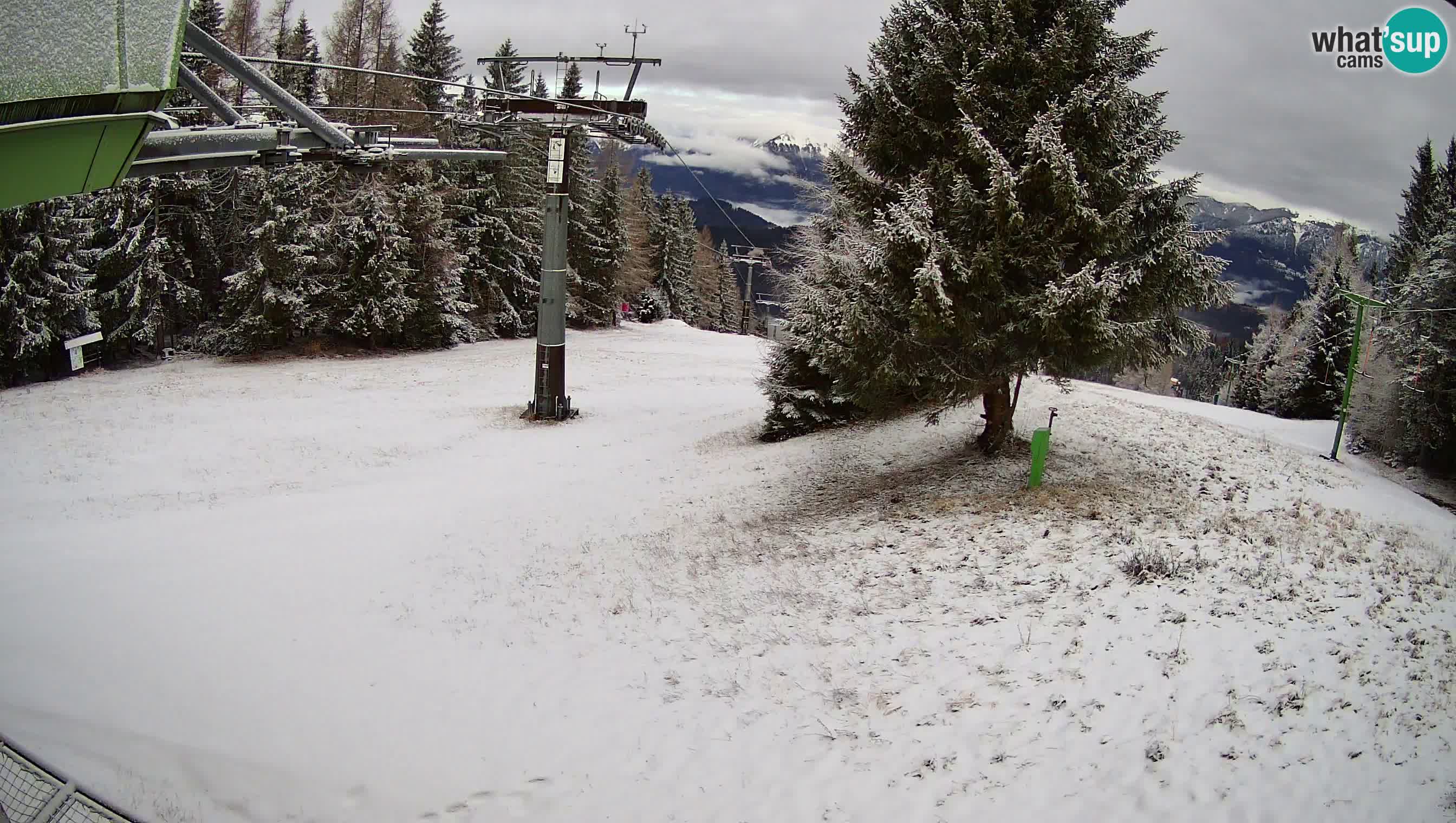 Smušišče Cerkno spletna kamera Lom zgornja proga