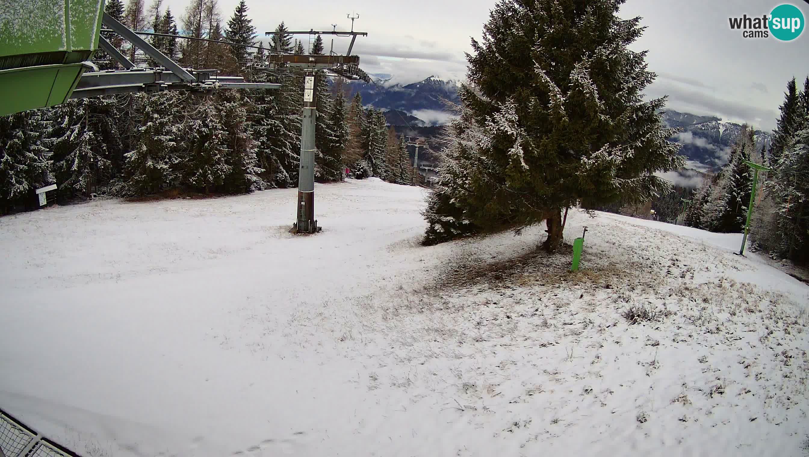 Smušišče Cerkno spletna kamera Lom zgornja proga