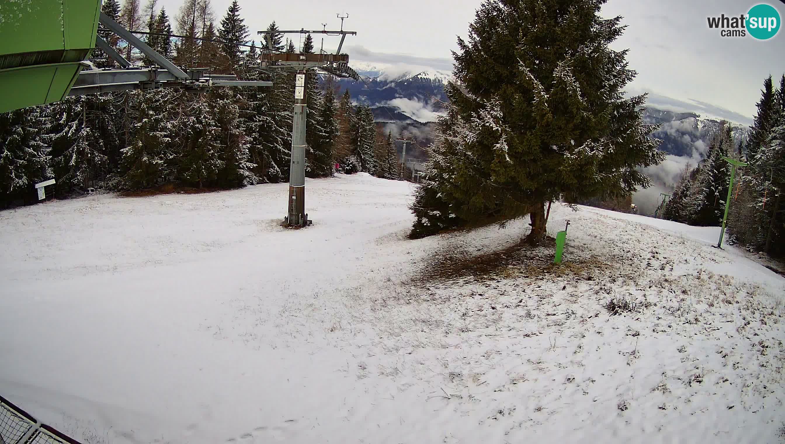 Smušišče Cerkno spletna kamera Lom zgornja proga