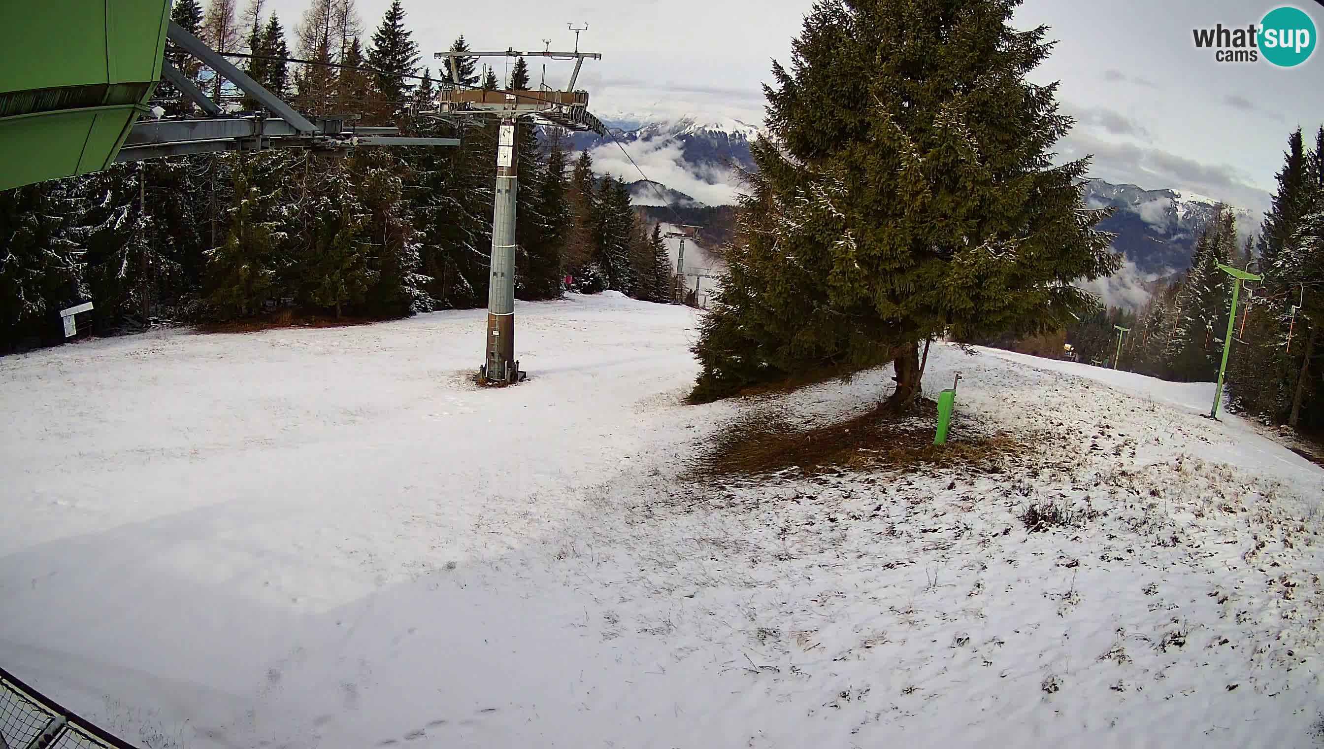 Cámara en vivo Estación de esquí de Cerkno Lom – Eslovenia