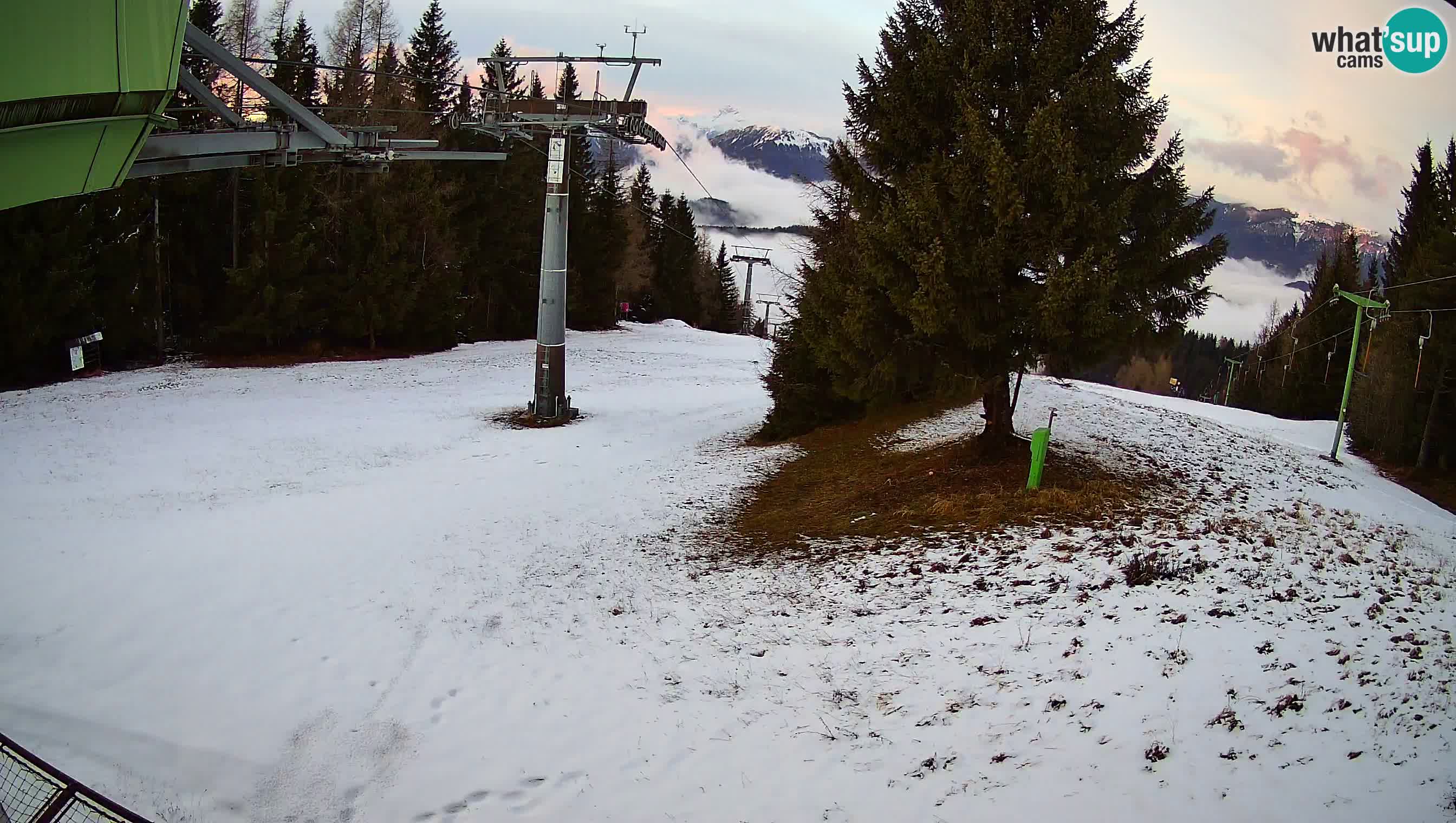 Skizentrum webcam Cerkno Lom – Slowenien