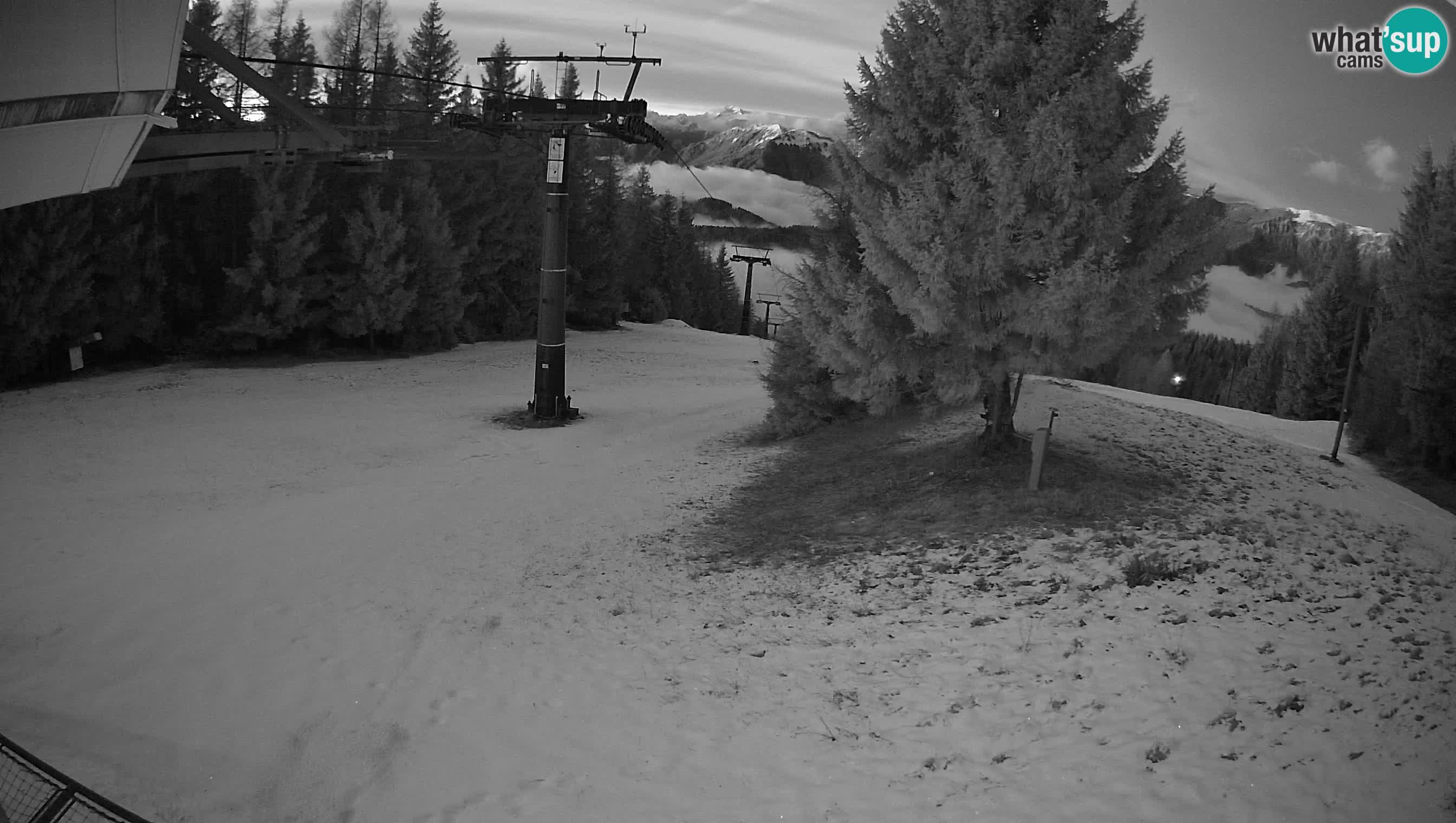 Skizentrum webcam Cerkno Lom – Slowenien