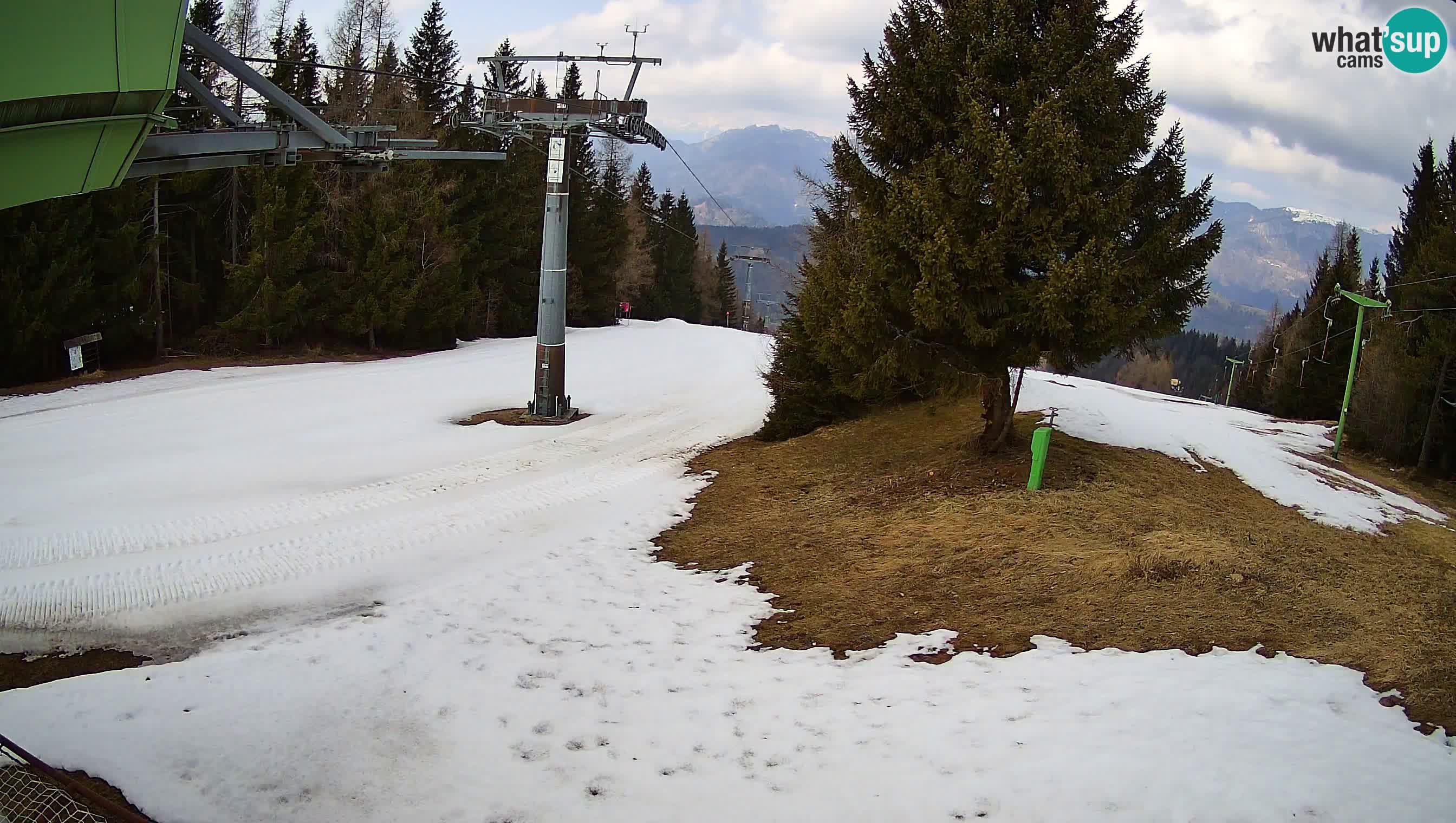Skijalište Cerkno web kamera Lom – Slovenija