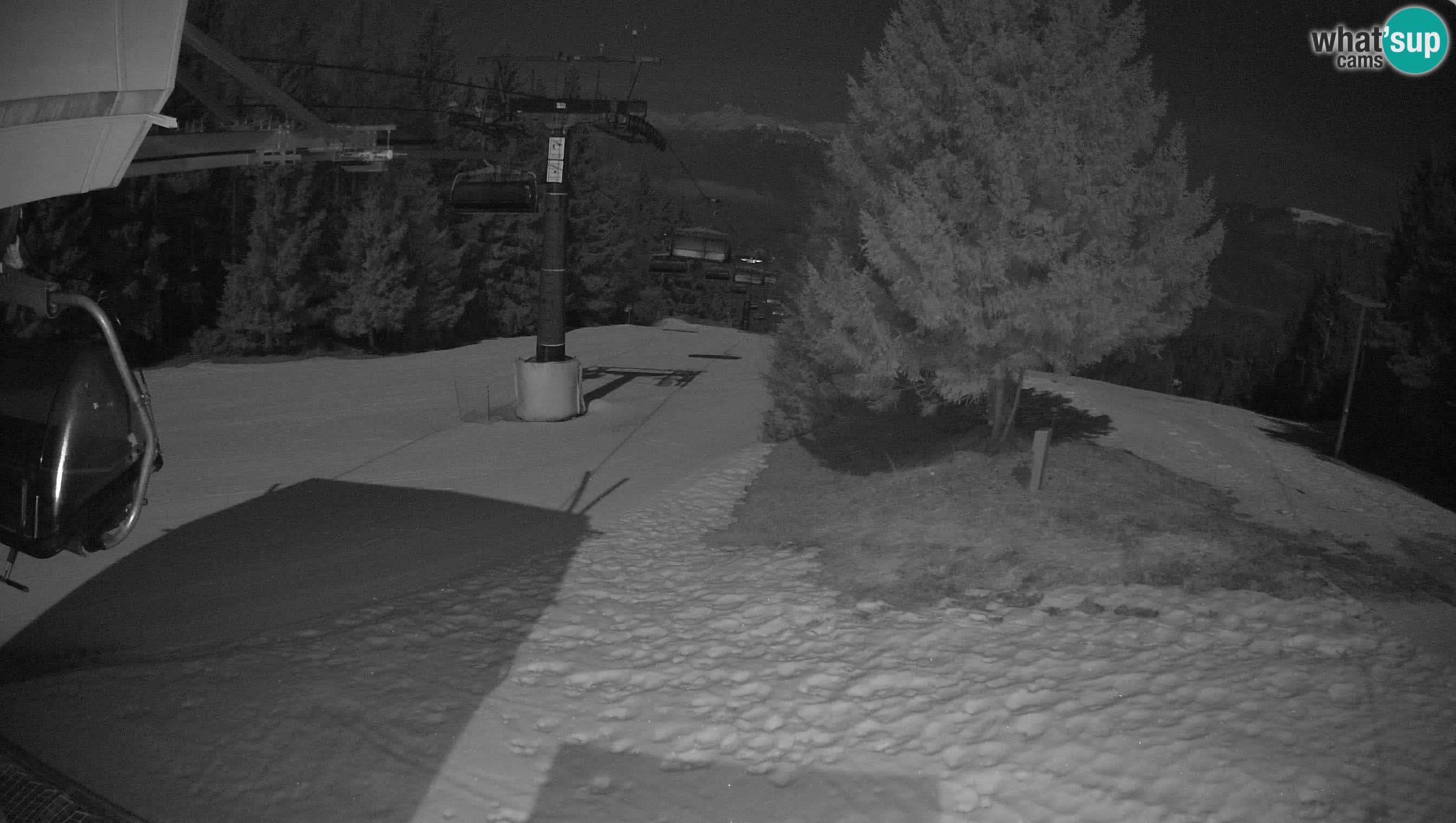 Smušišče Cerkno spletna kamera Lom zgornja proga