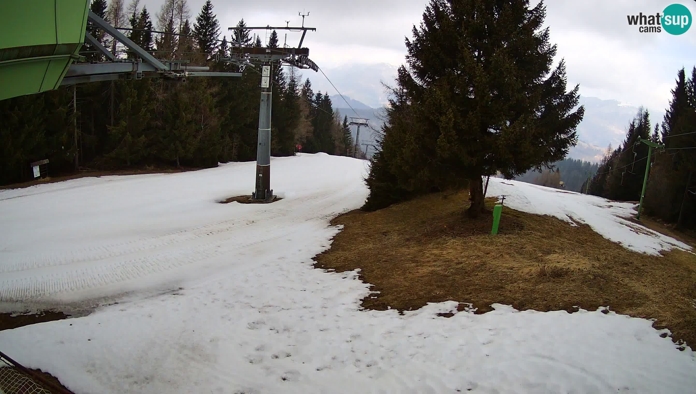 Skizentrum webcam Cerkno Lom – Slowenien