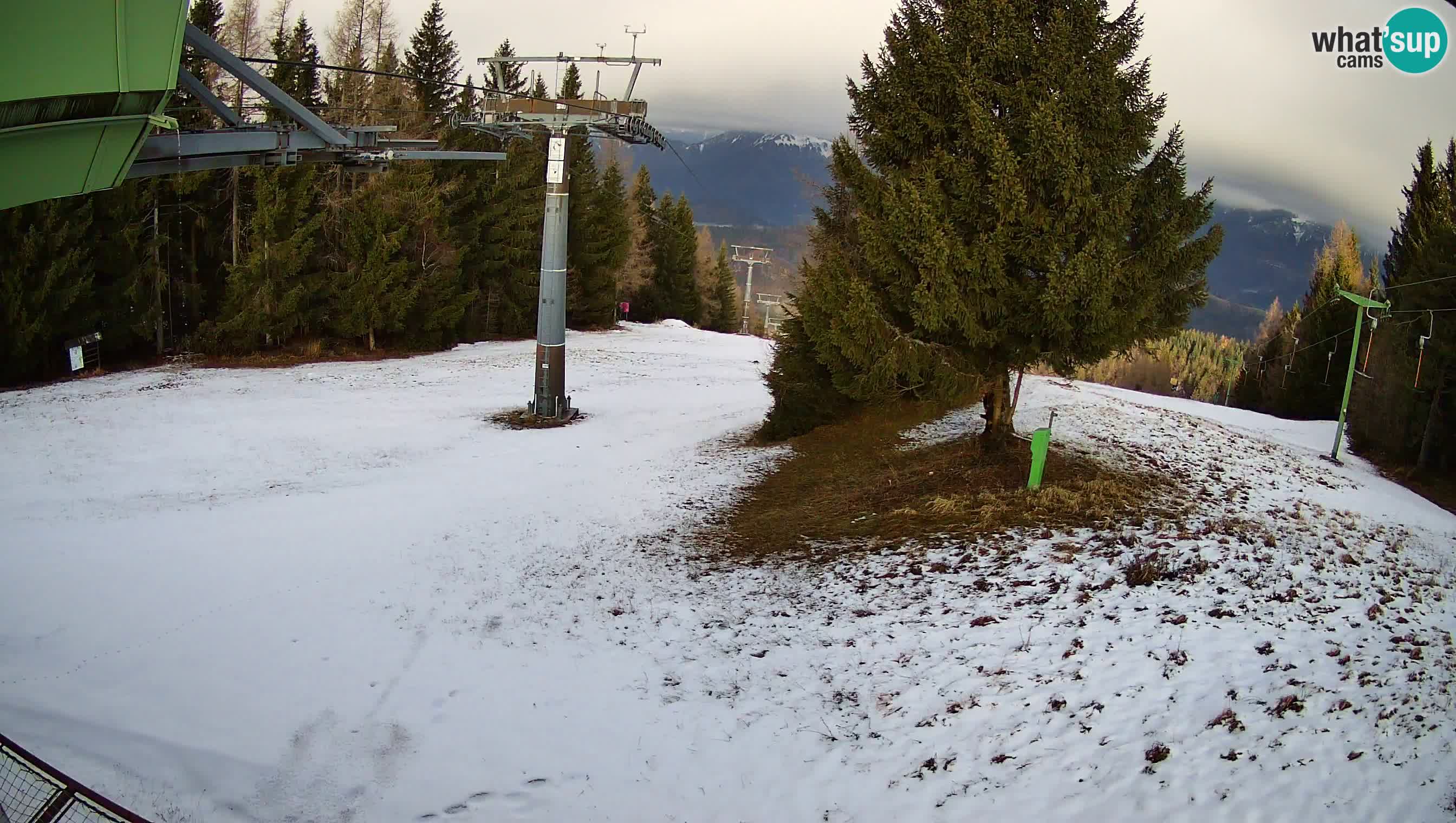 Smušišče Cerkno spletna kamera Lom zgornja proga