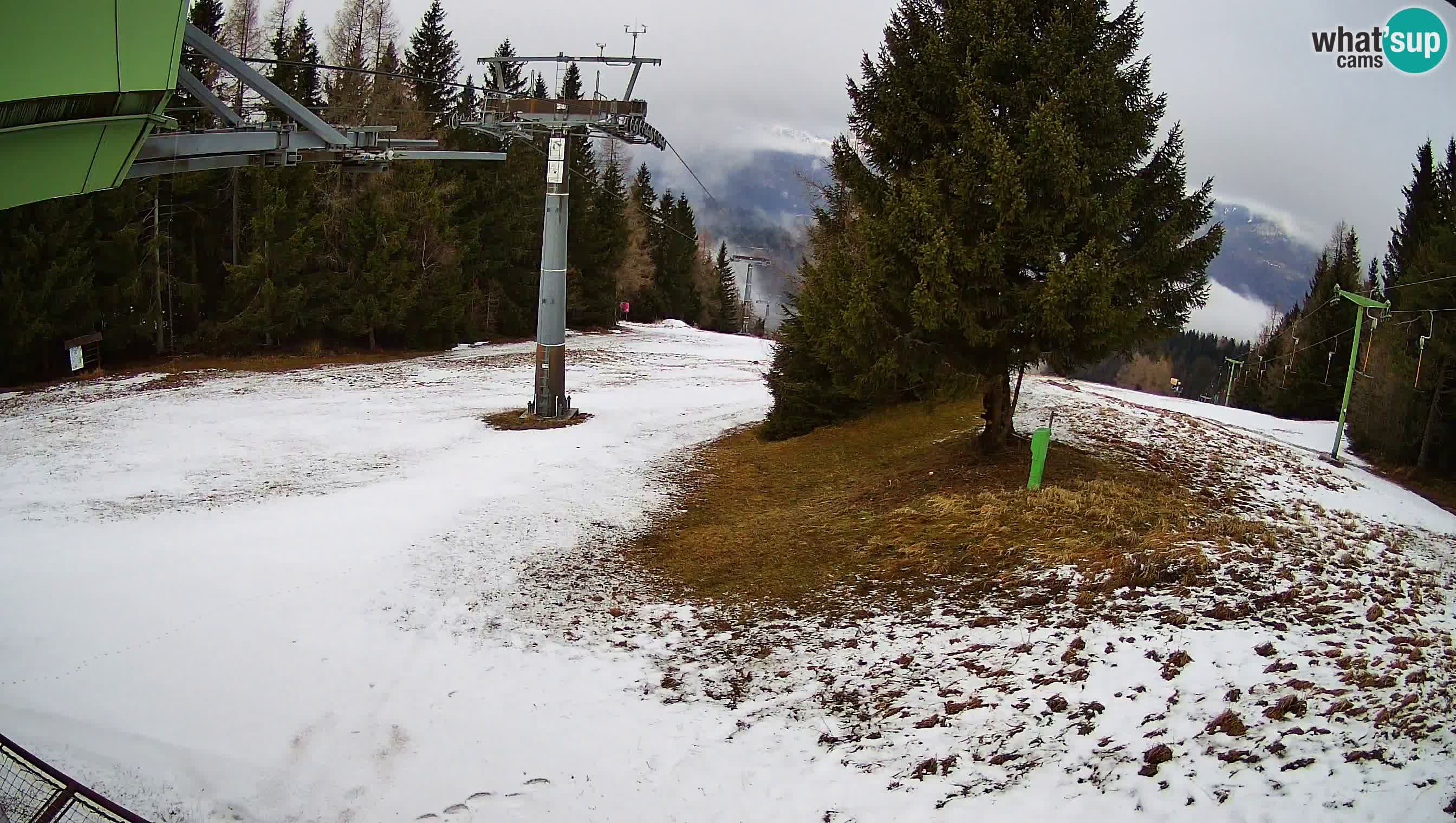 Skizentrum webcam Cerkno Lom – Slowenien