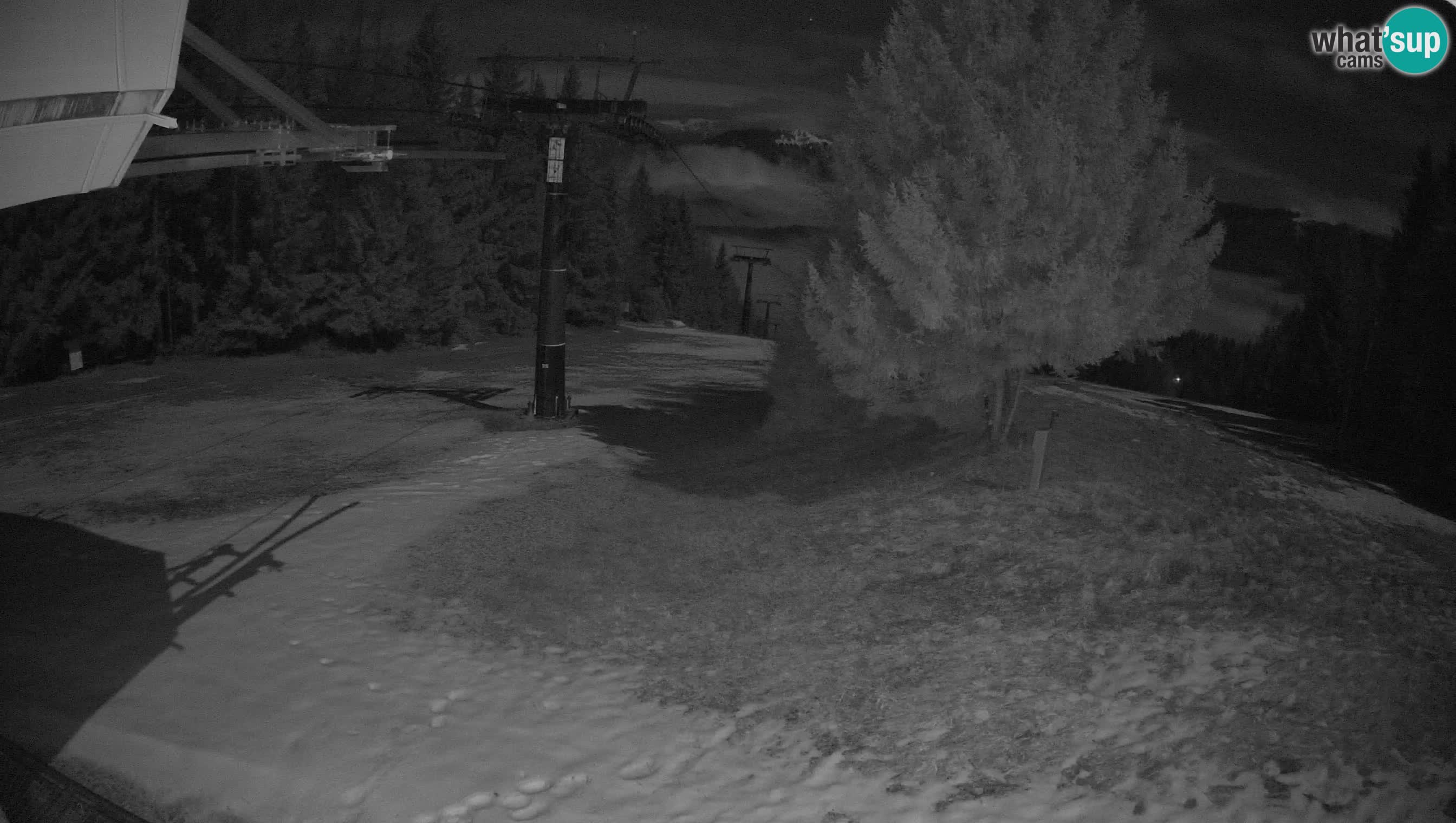 Smušišče Cerkno spletna kamera Lom zgornja proga