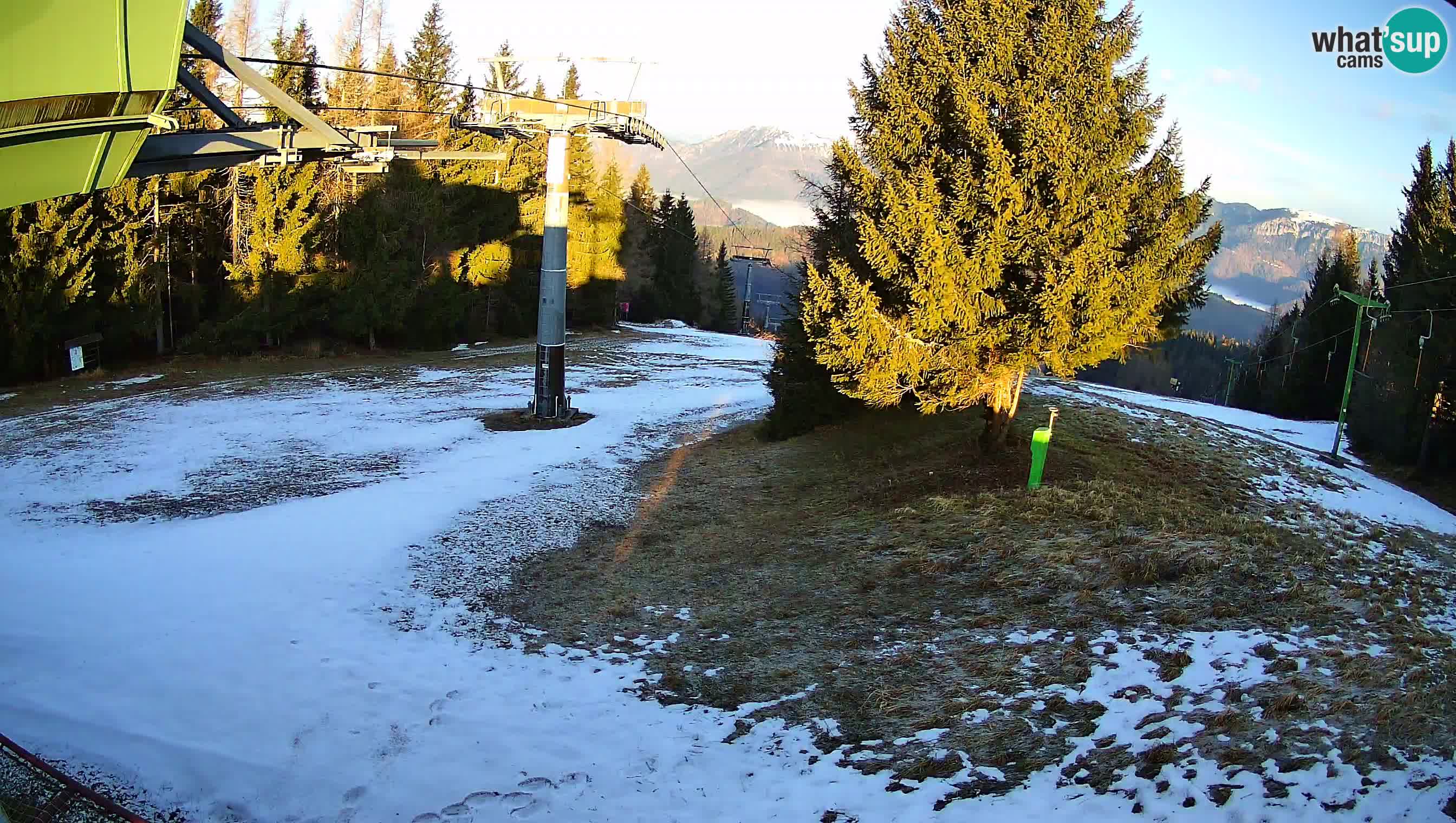 Skizentrum webcam Cerkno Lom – Slowenien