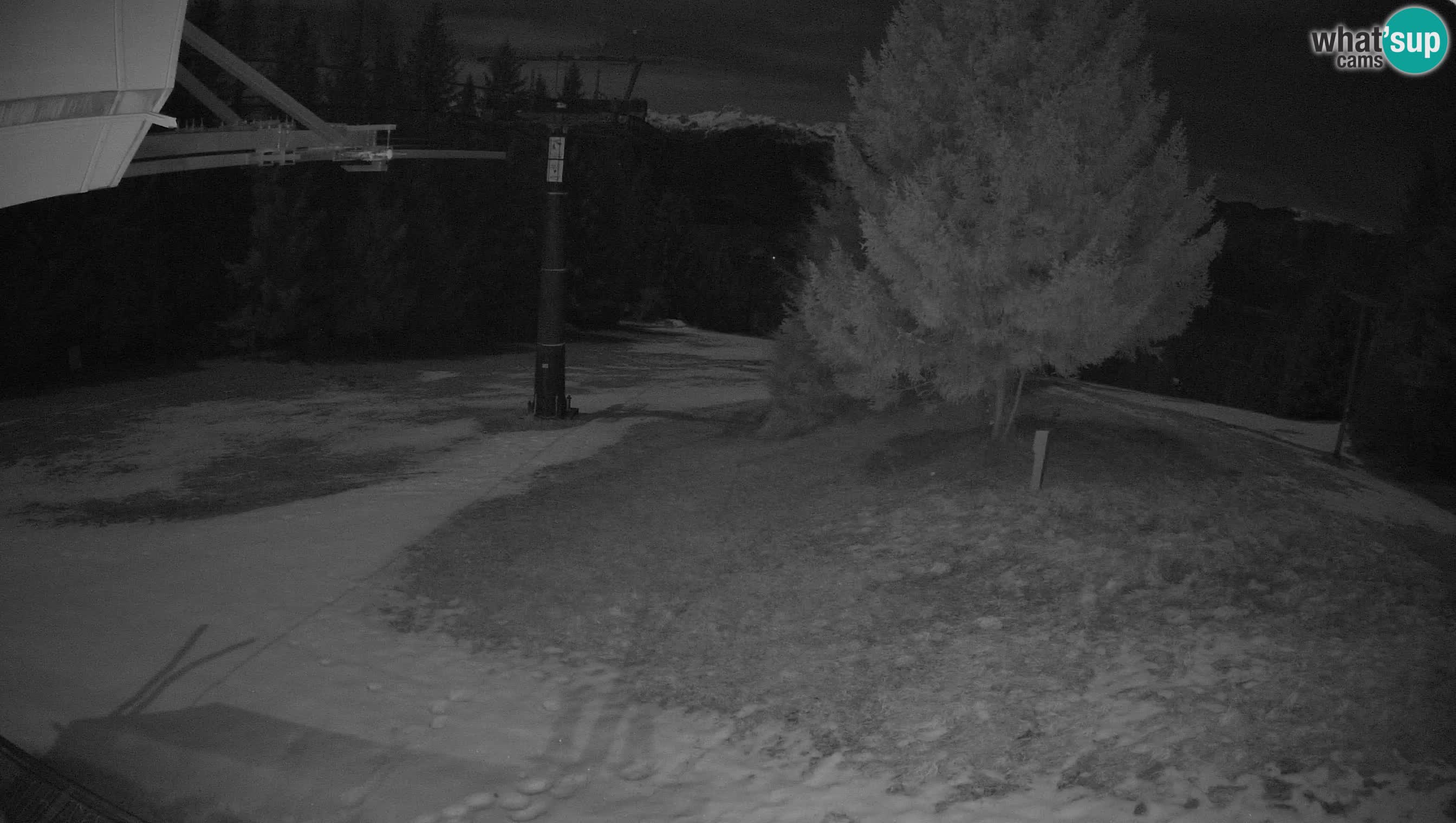 Smušišče Cerkno spletna kamera Lom zgornja proga