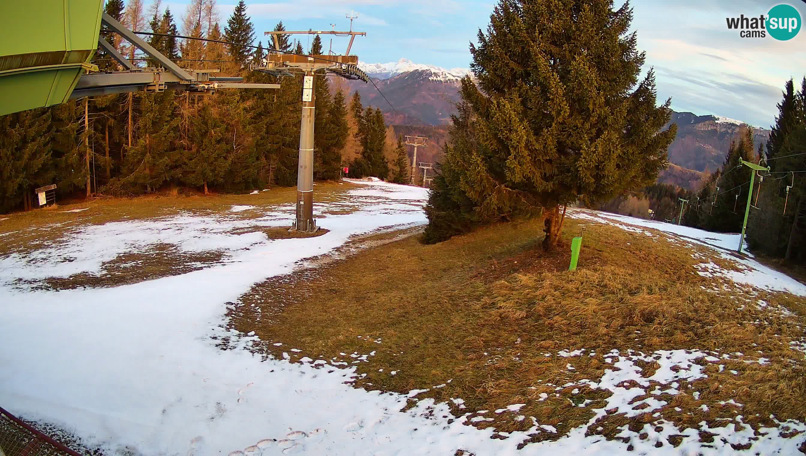 Skizentrum webcam Cerkno Lom – Slowenien