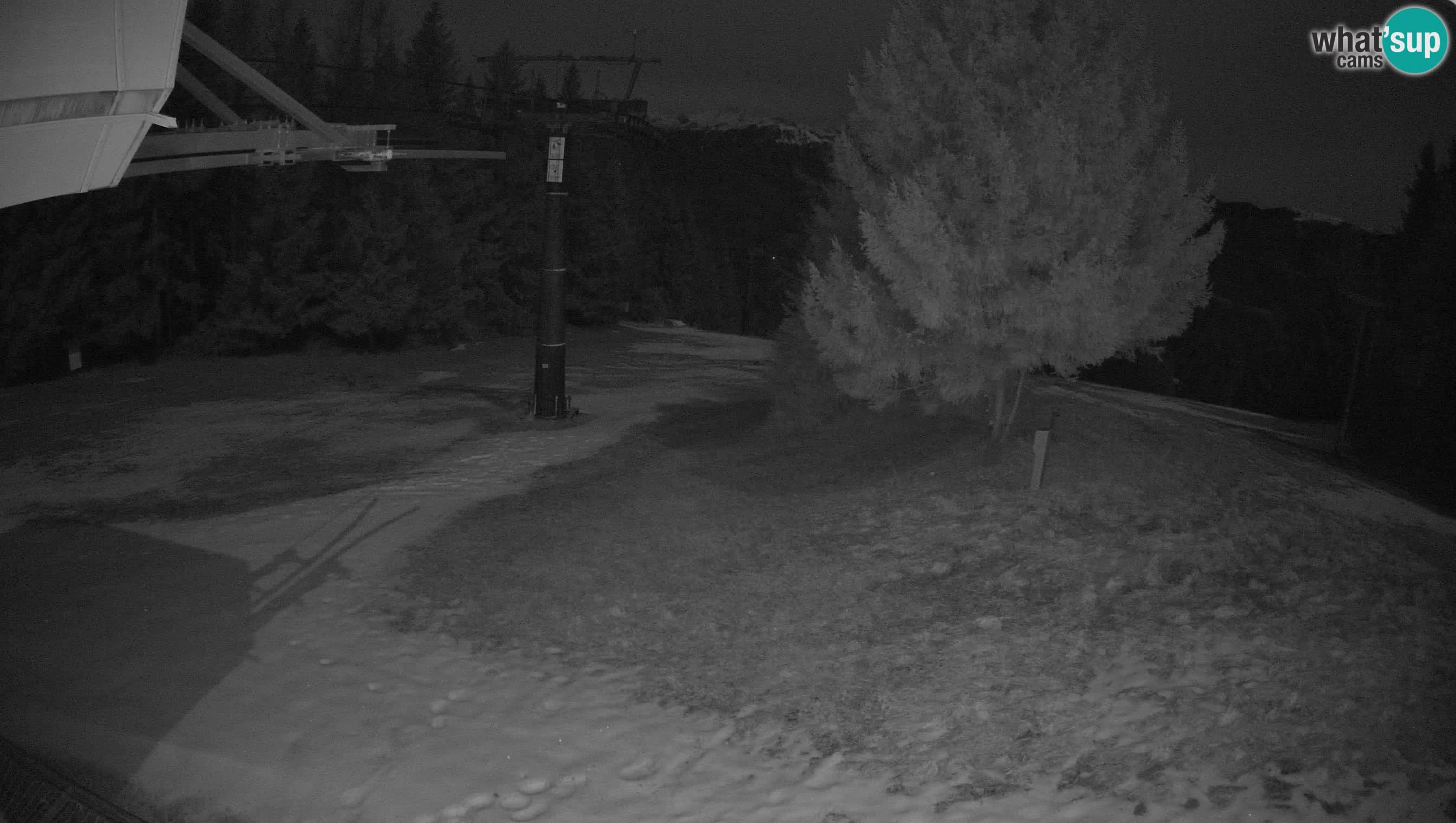 Skizentrum webcam Cerkno Lom – Slowenien