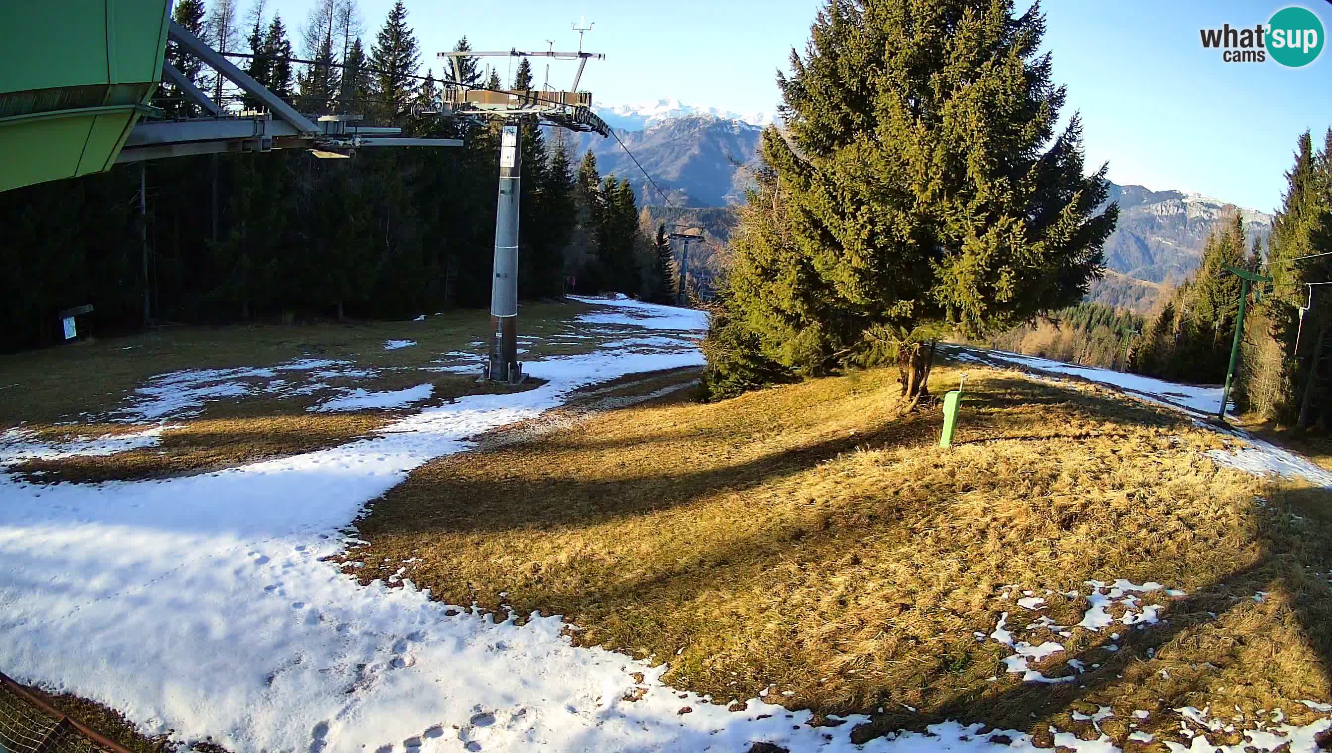 Cámara en vivo Estación de esquí de Cerkno Lom – Eslovenia