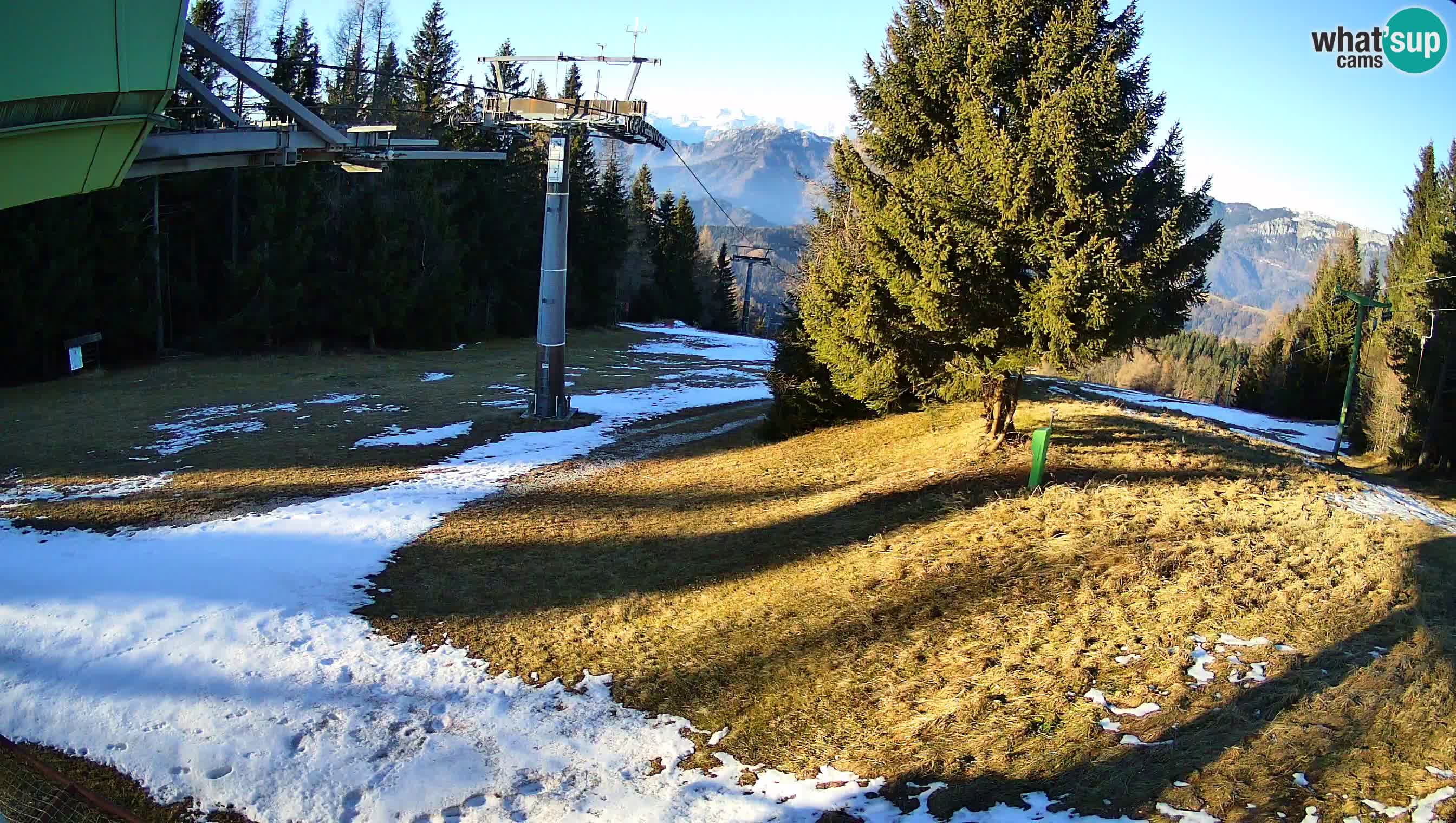 Skijalište Cerkno web kamera Lom – Slovenija