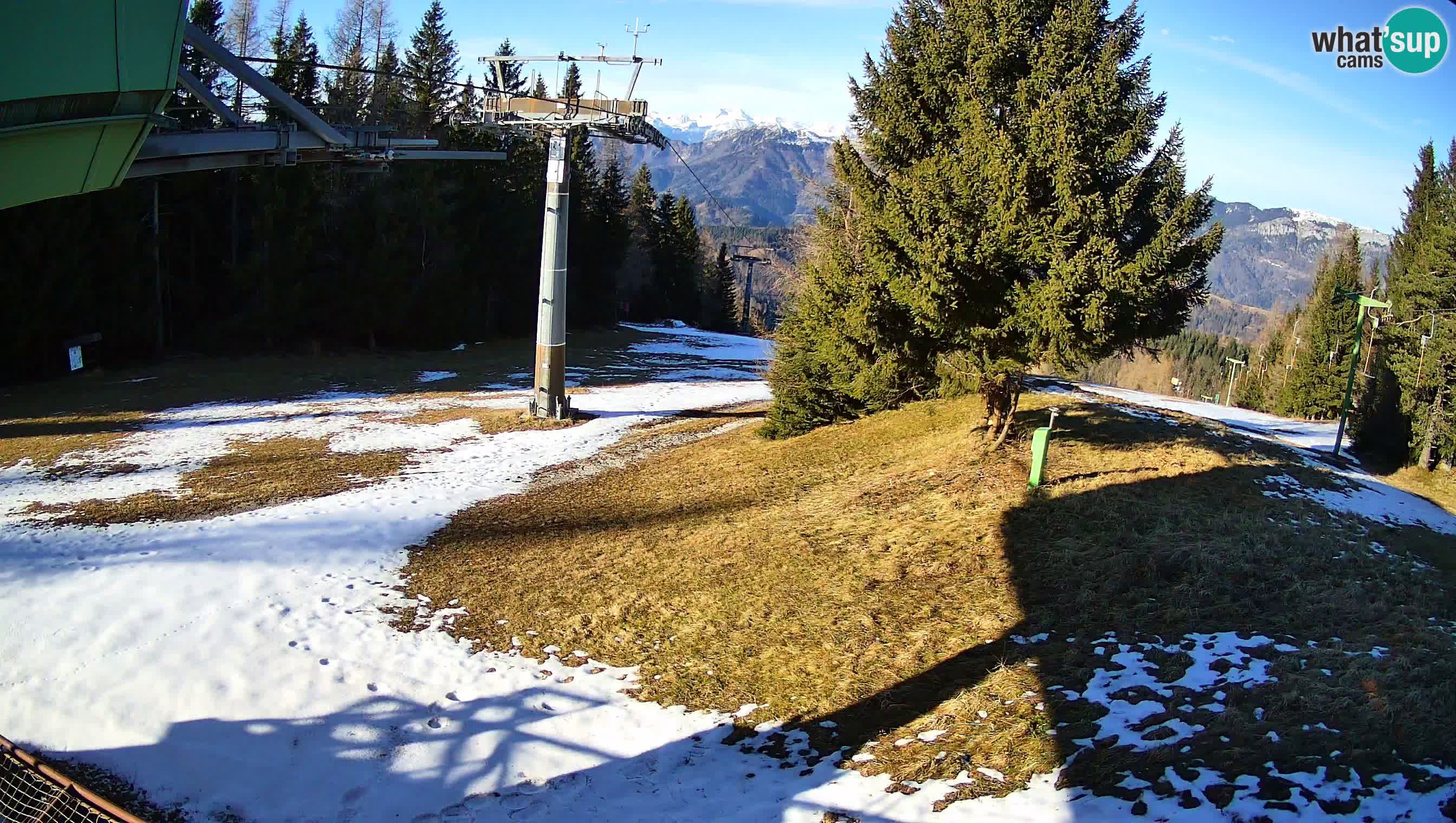 Smušišče Cerkno spletna kamera Lom zgornja proga