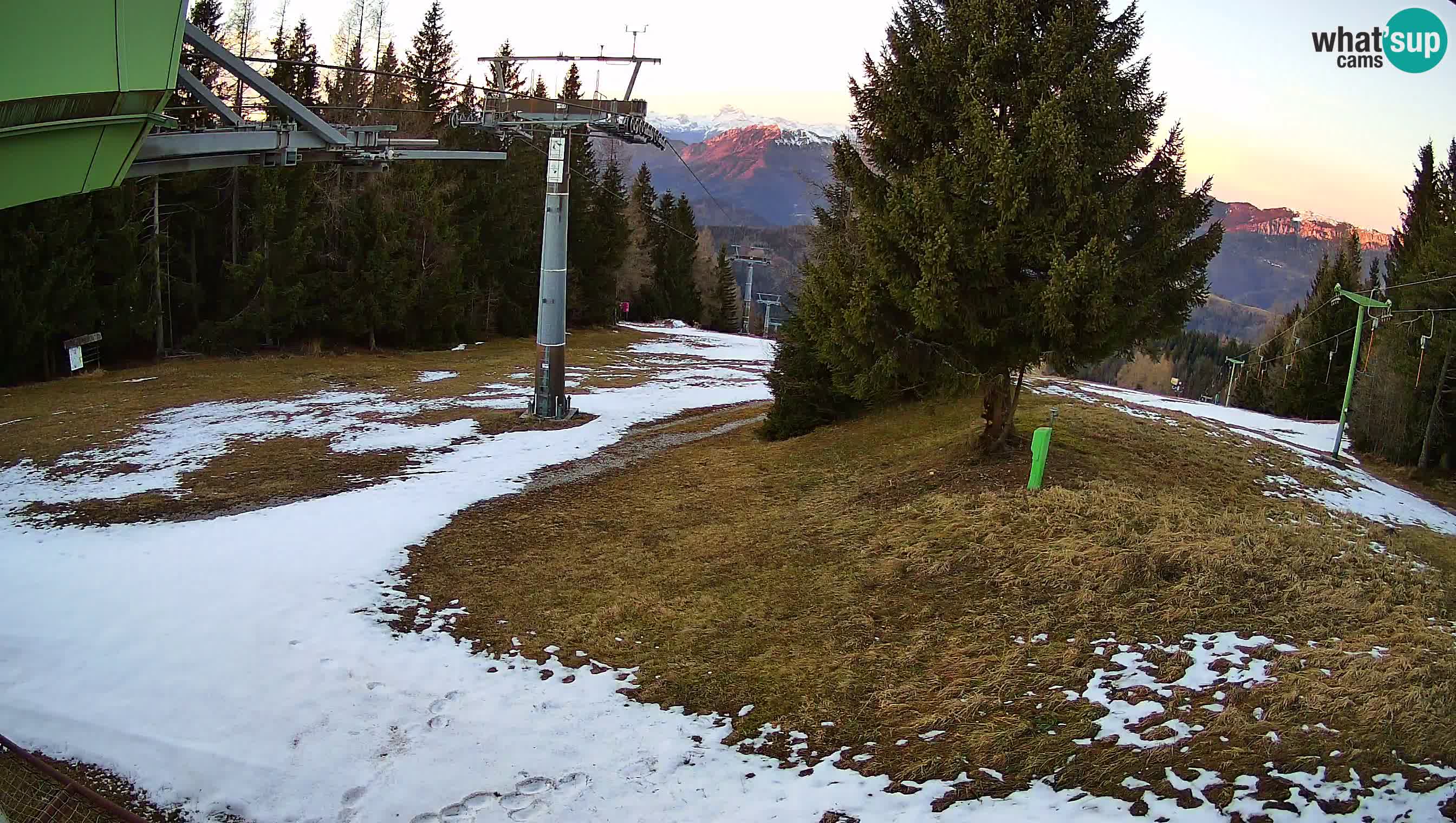 Centre de ski de Cerkno webcam Lom – Slovénie