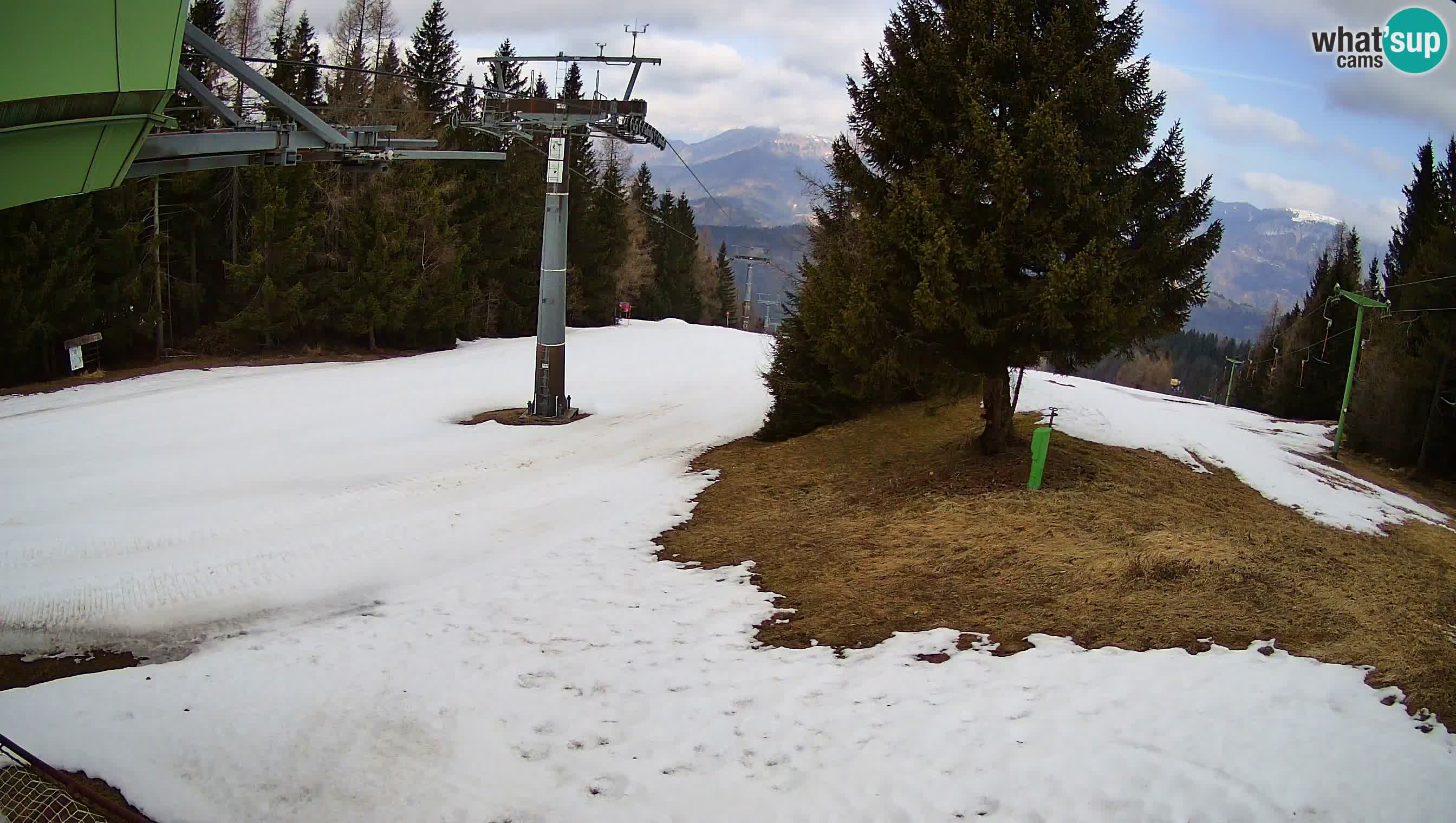 Smušišče Cerkno spletna kamera Lom zgornja proga