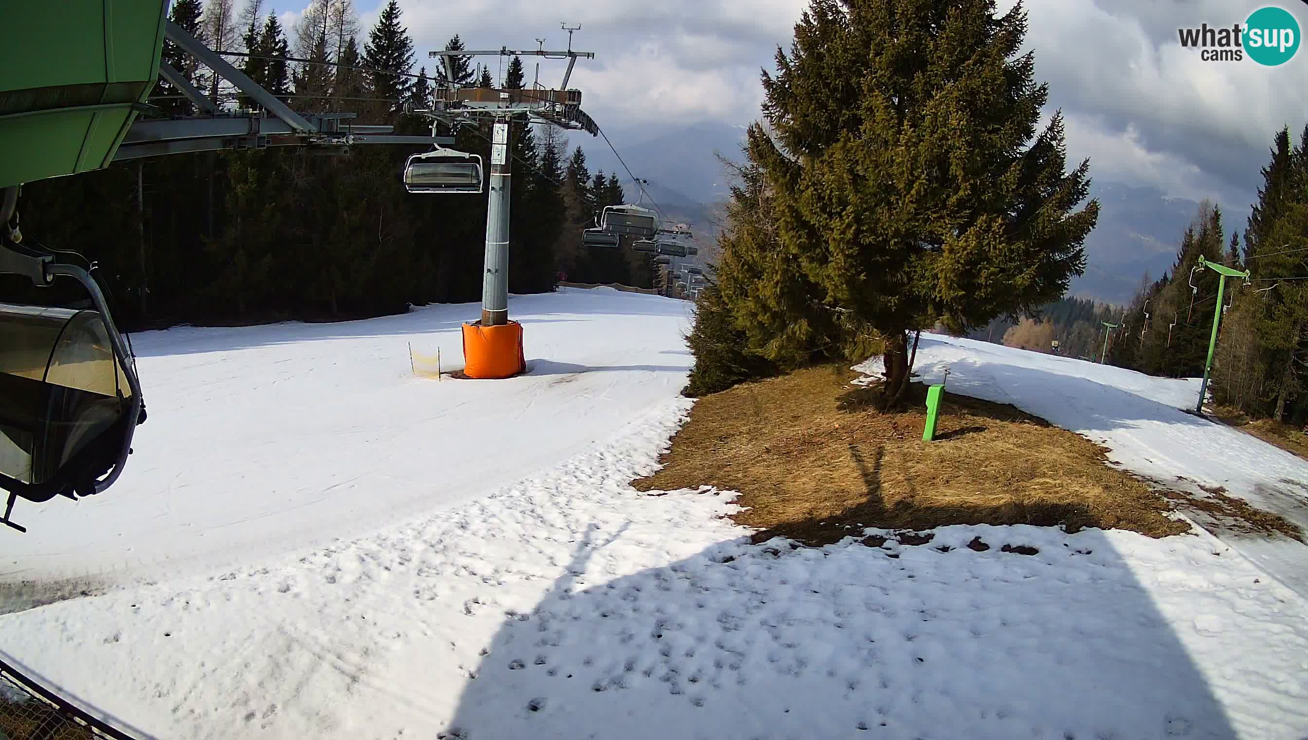 Smušišče Cerkno spletna kamera Lom zgornja proga