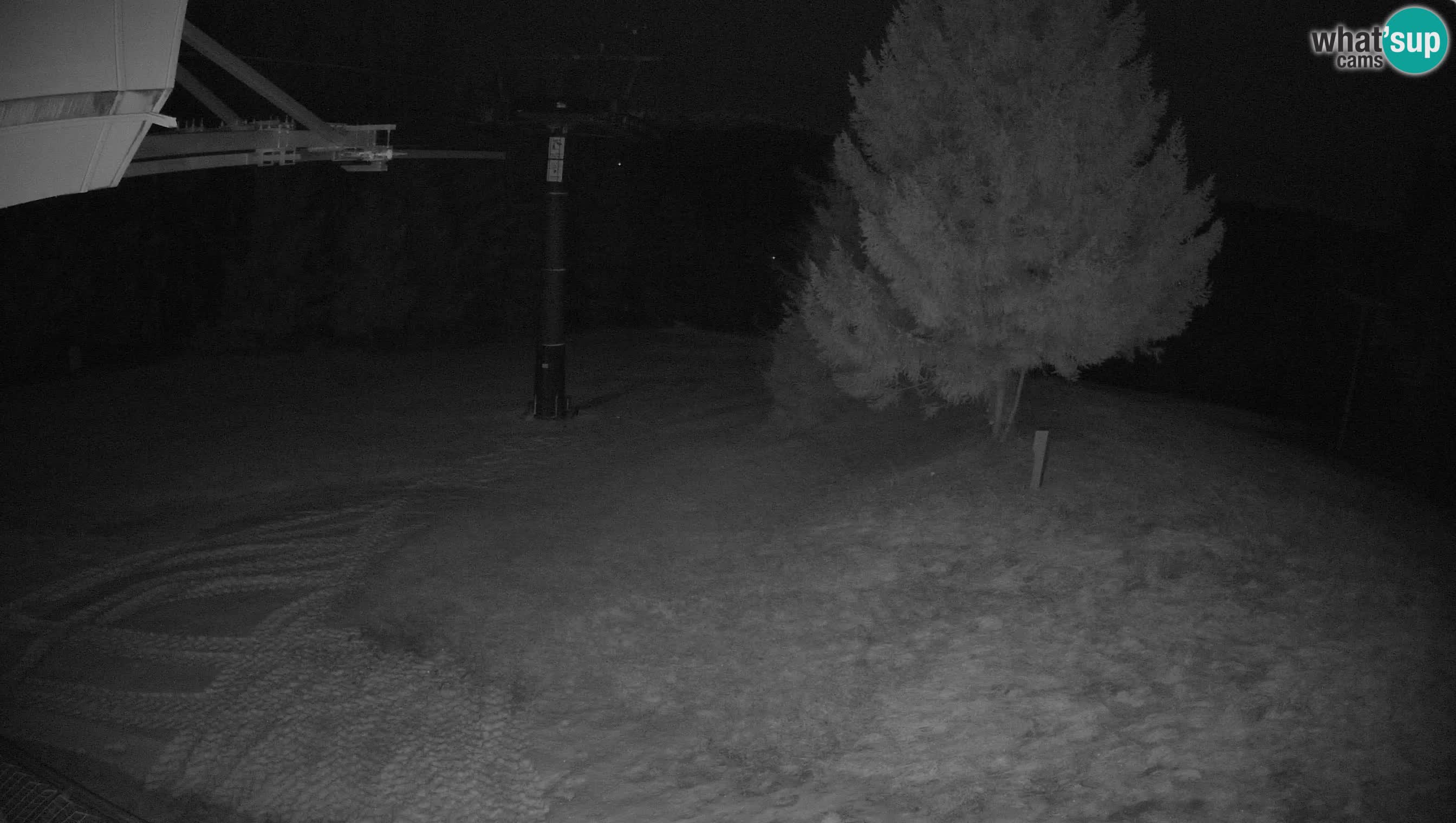 Centre de ski de Cerkno webcam Lom – Slovénie