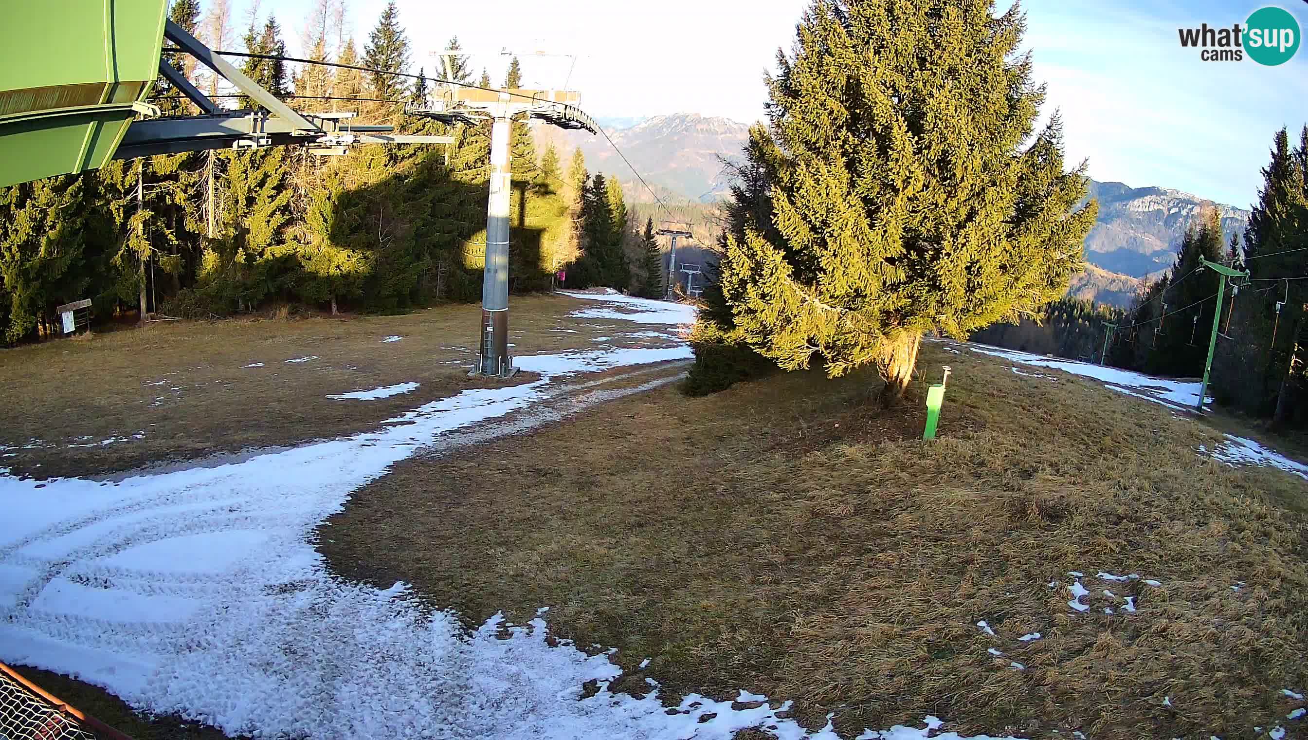 Skizentrum webcam Cerkno Lom – Slowenien