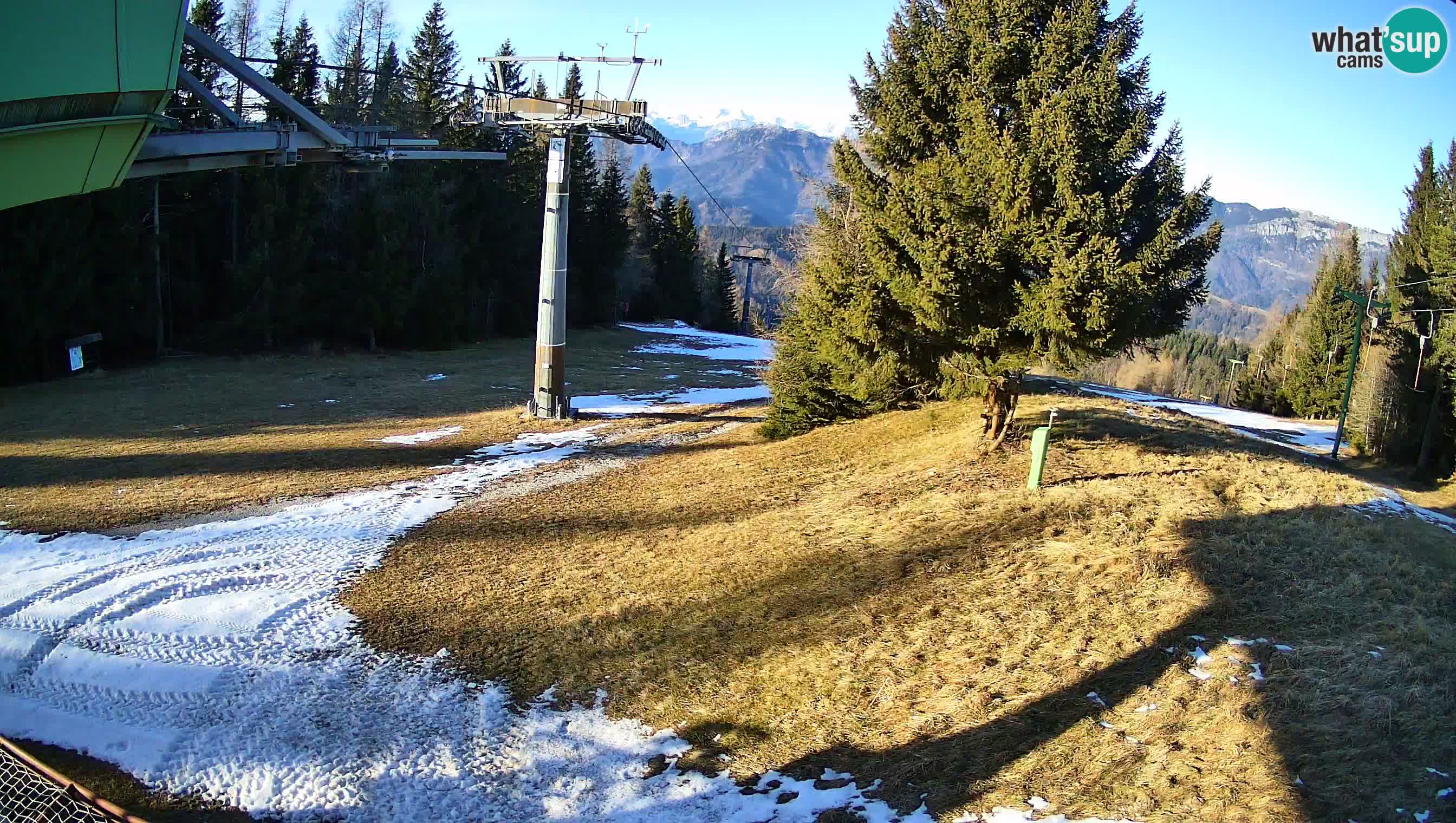 Skijalište Cerkno web kamera Lom – Slovenija