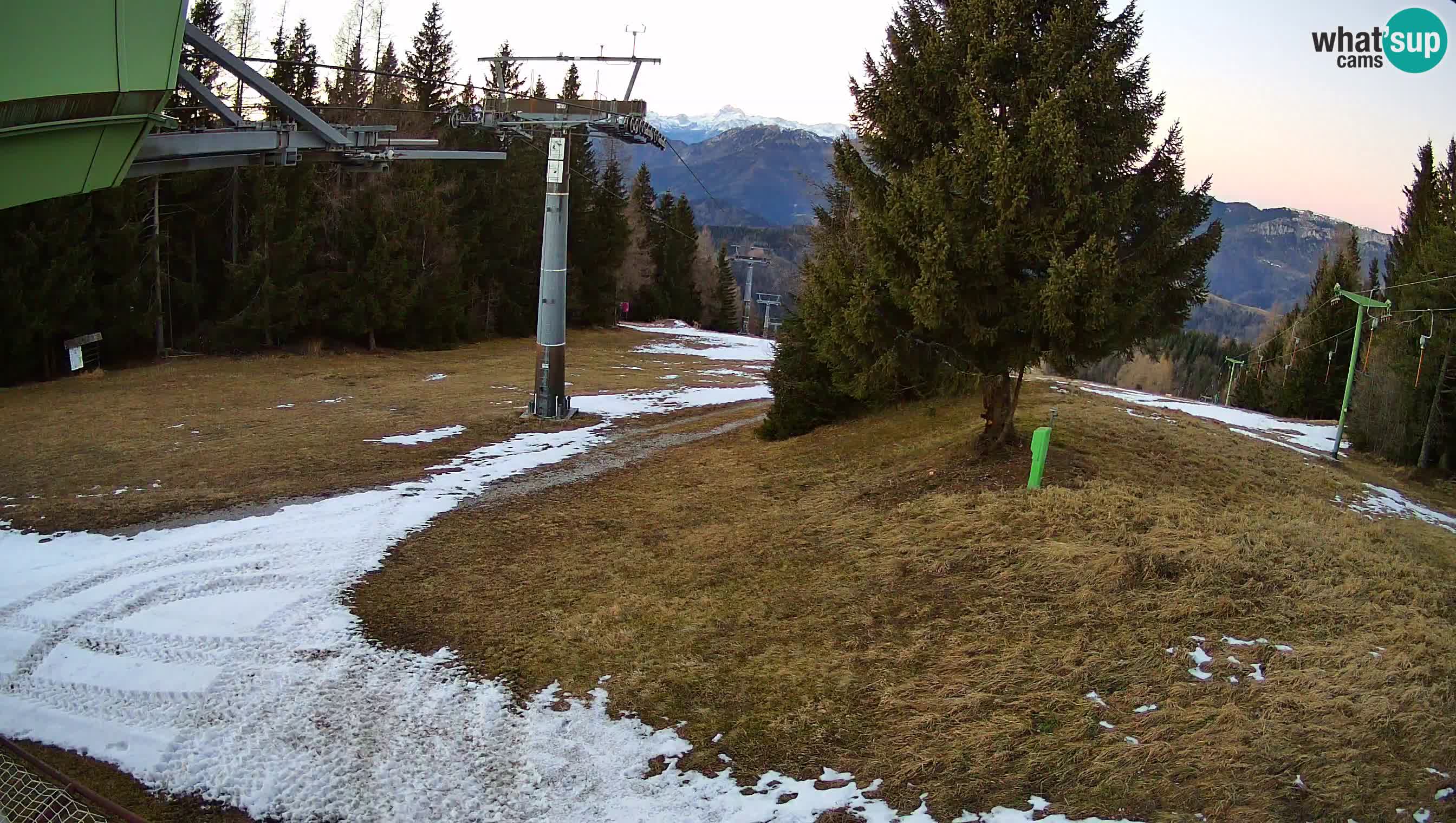 Centre de ski de Cerkno webcam Lom – Slovénie