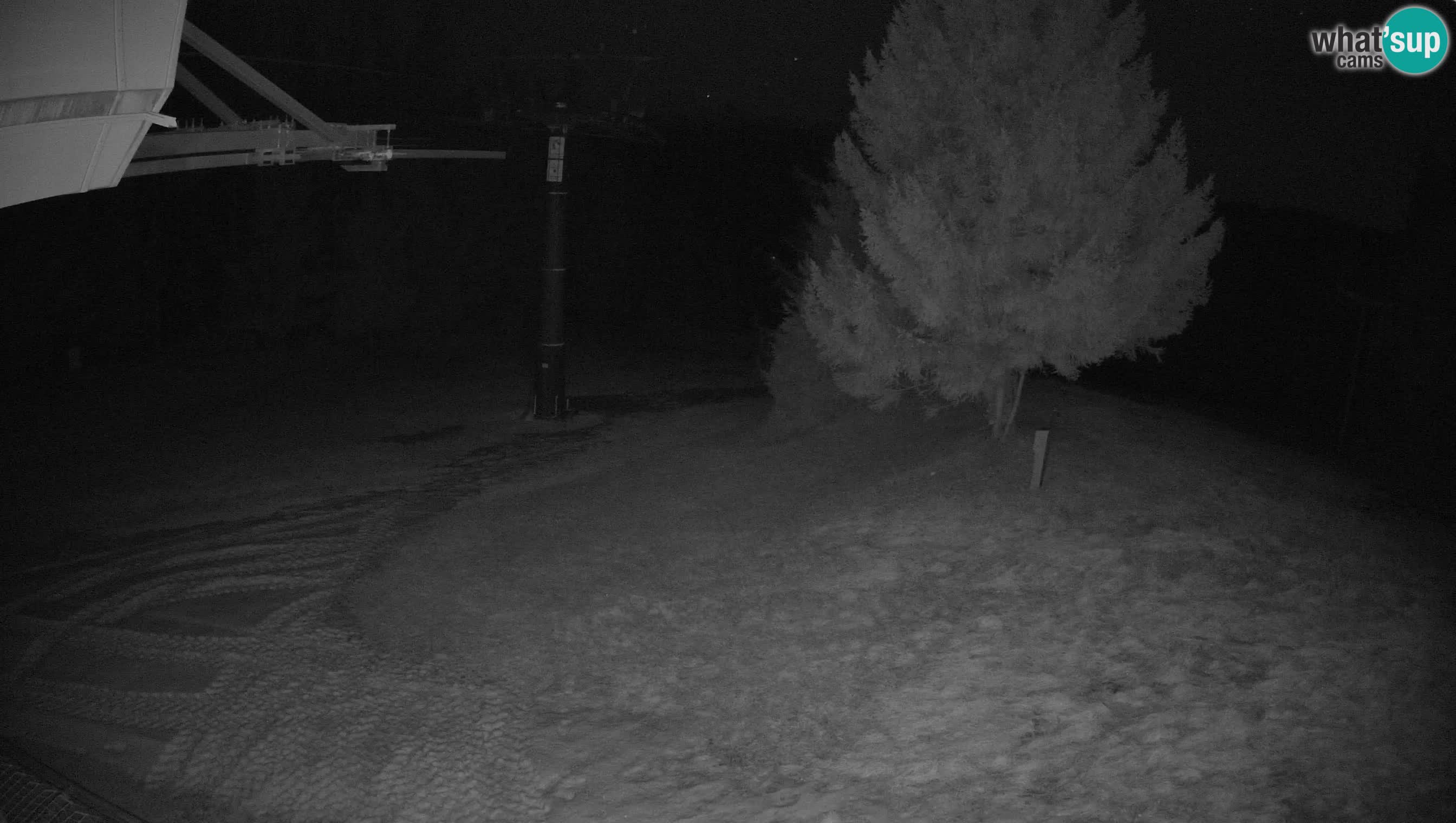 Skizentrum webcam Cerkno Lom – Slowenien