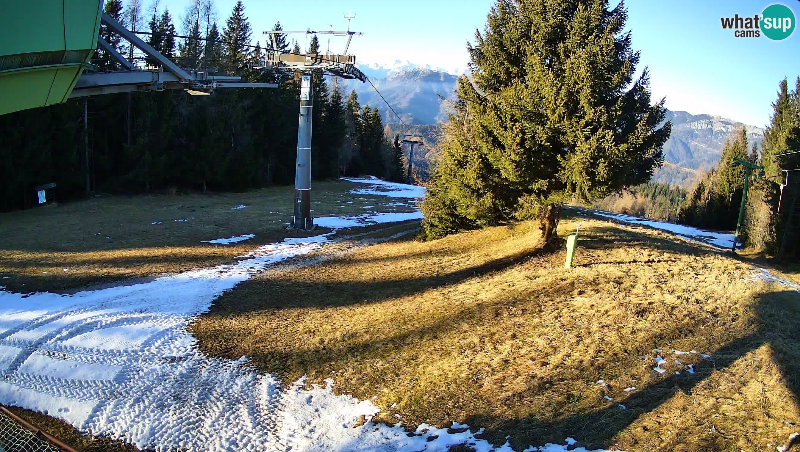 Skijalište Cerkno web kamera Lom – Slovenija