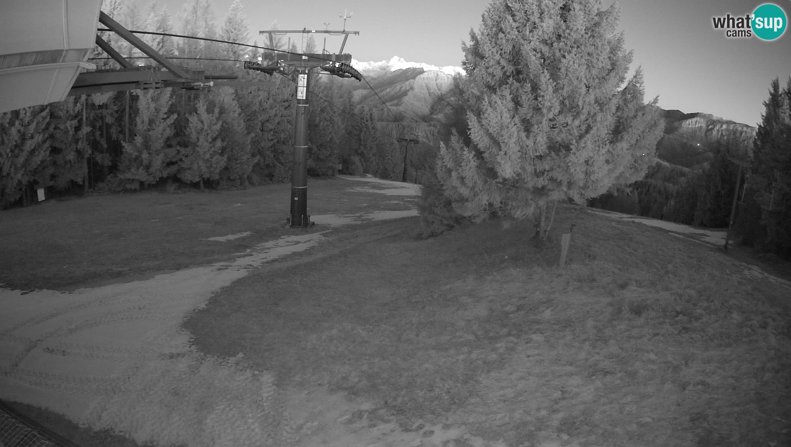 Smušišče Cerkno spletna kamera Lom zgornja proga