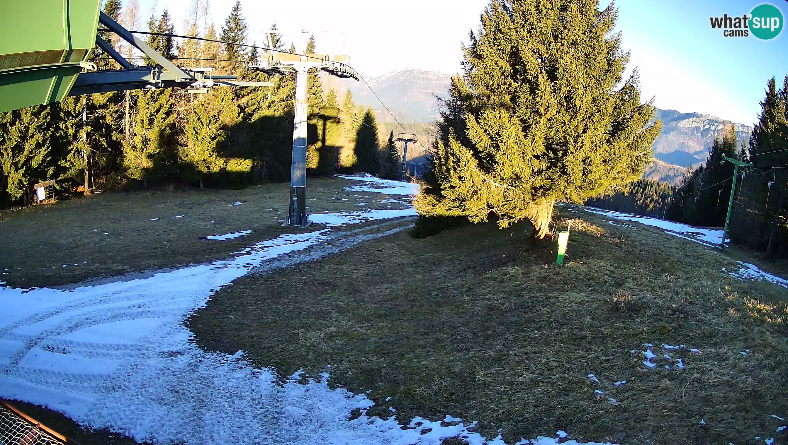 Cámara en vivo Estación de esquí de Cerkno Lom – Eslovenia