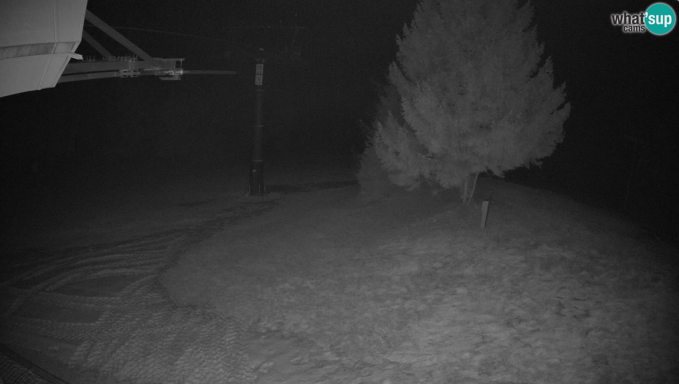 Skizentrum webcam Cerkno Lom – Slowenien