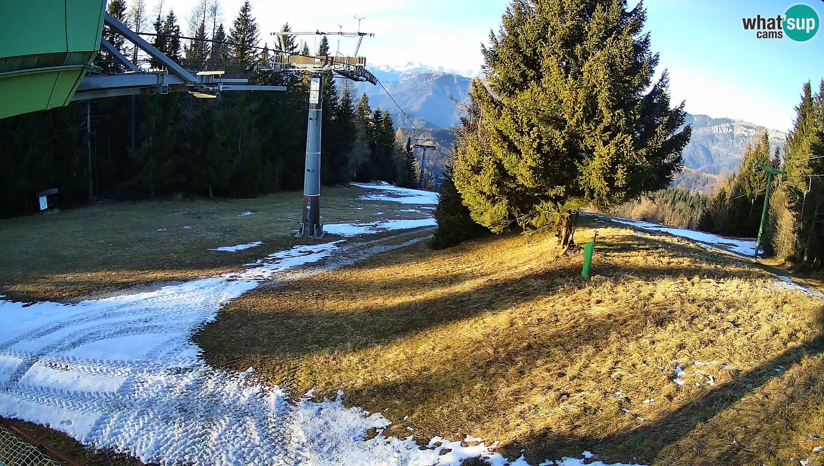 Smušišče Cerkno spletna kamera Lom zgornja proga